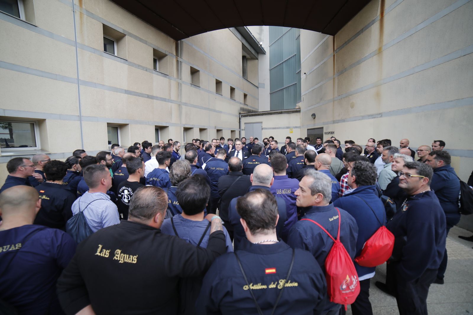 Fotos de Las Aguas el Lunes Santo en la Semana Santa de Sevilla