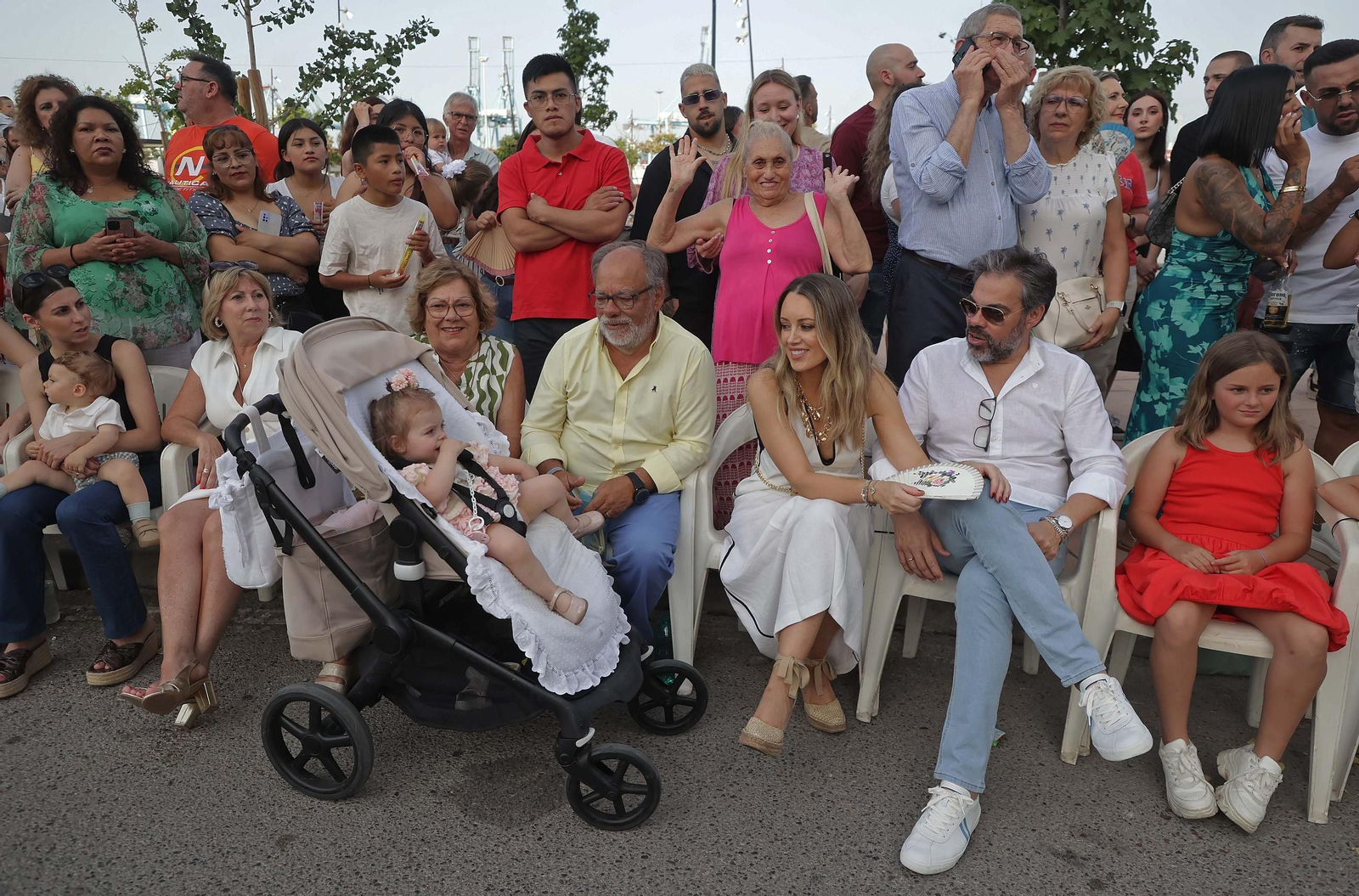 Búscate en las fotos de la cabalgata de la Feria Real de Algeciras 2025