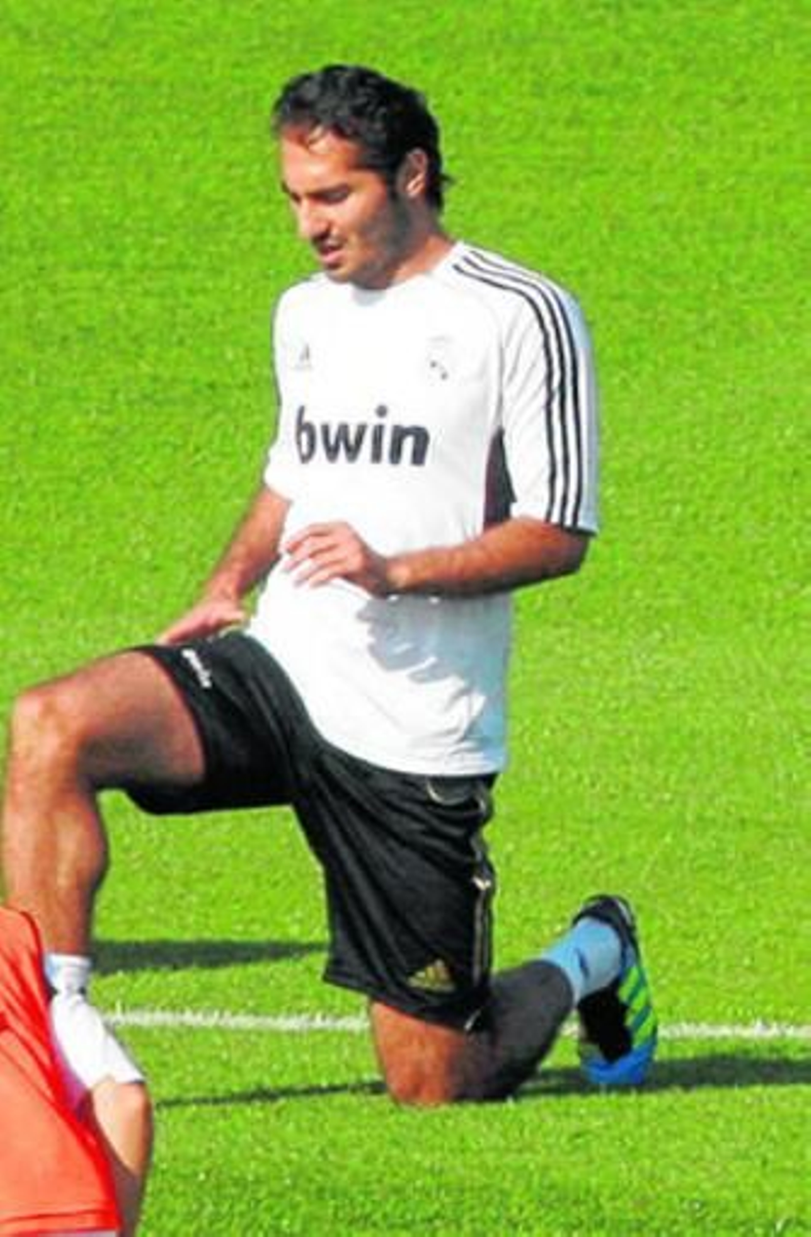 Altintop regresó ayer a los entrenamientos tras superar su lesión.