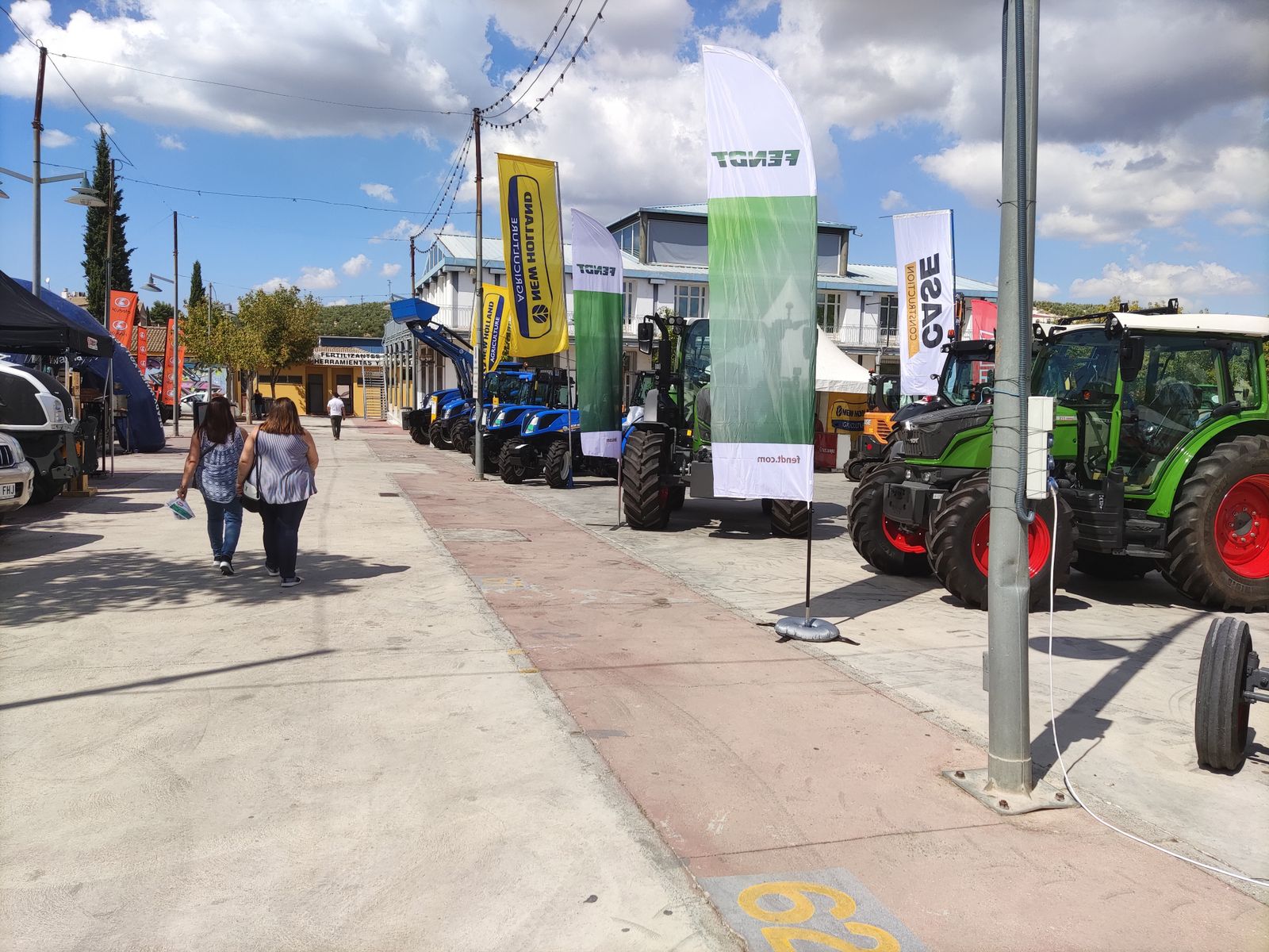 Exposición de maquinaria agrícola en Agropriego 2021.