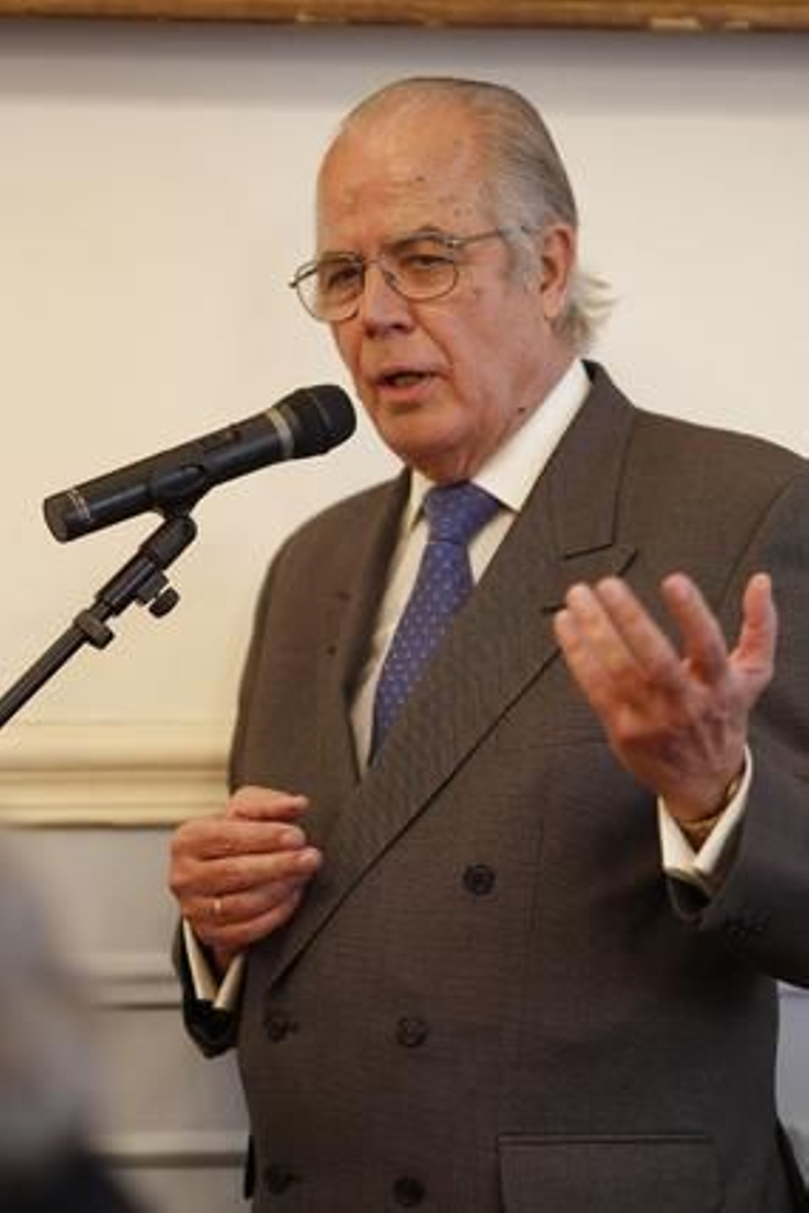 Los jerezanos afincados en Madrid se dieron cita en el Centro Cultural de los ejércitos para rendir homenaje a Bertín Osborne./José Ramón Ladra

Foto: Jose Ramon Ladra