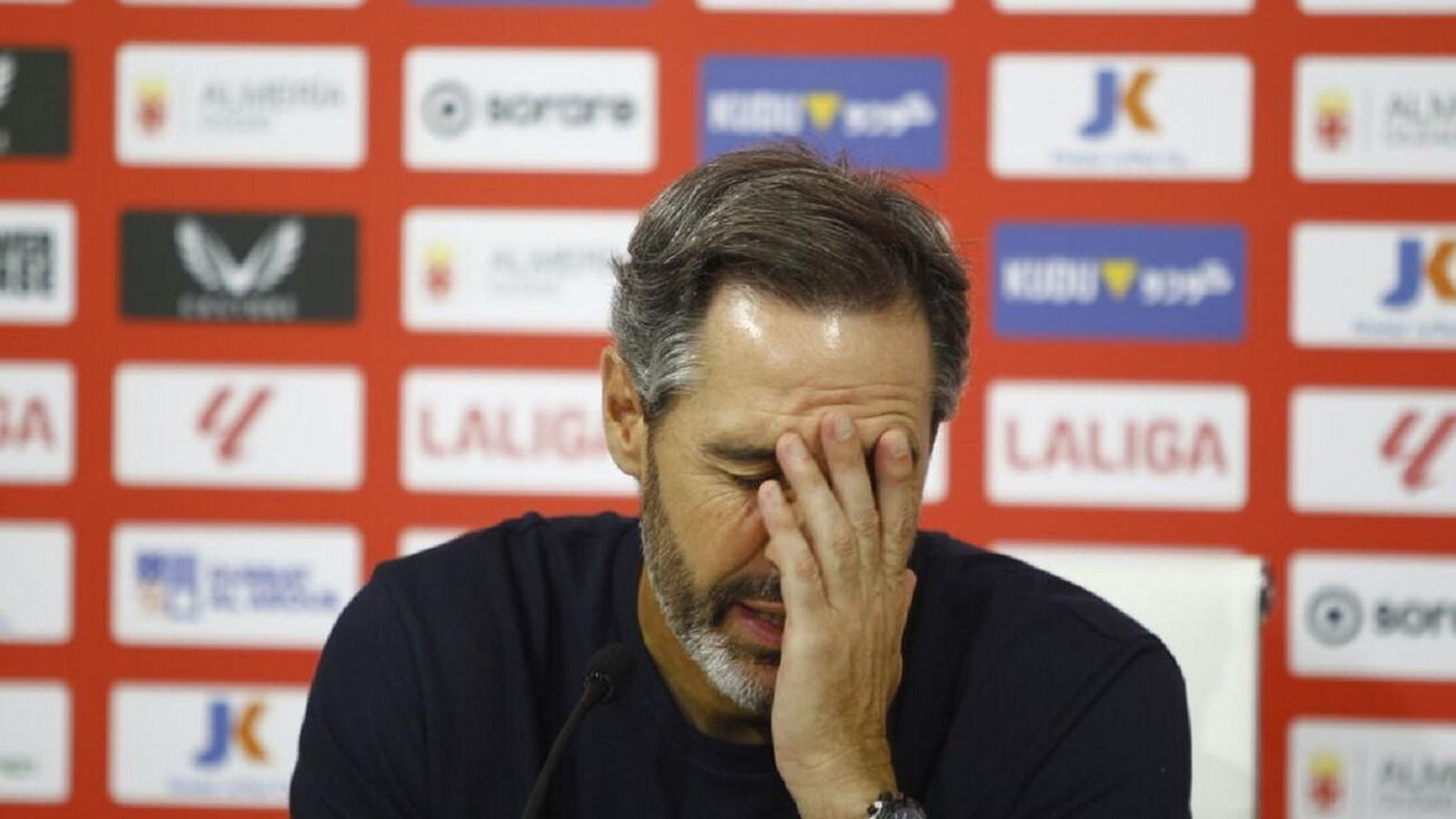 La directiva está convencida de que la pretemporada de Vicente Moreno dejó mucho que desear La directiva está convencida de que la pretemporada de Vicente Moreno dejó mucho que desear