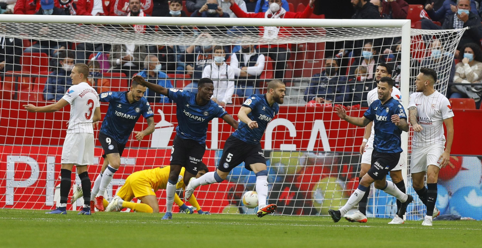 Las imágenes del Sevilla-Alavés