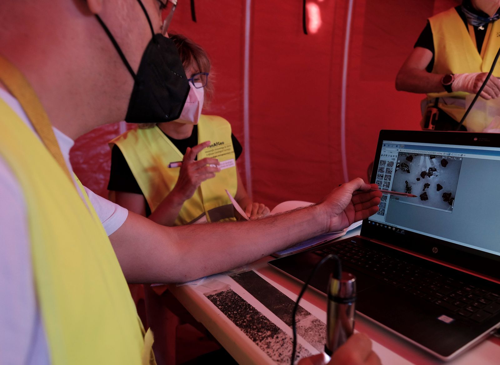 Las mediciones de la erupción volcánica en La Palma, en imágenes