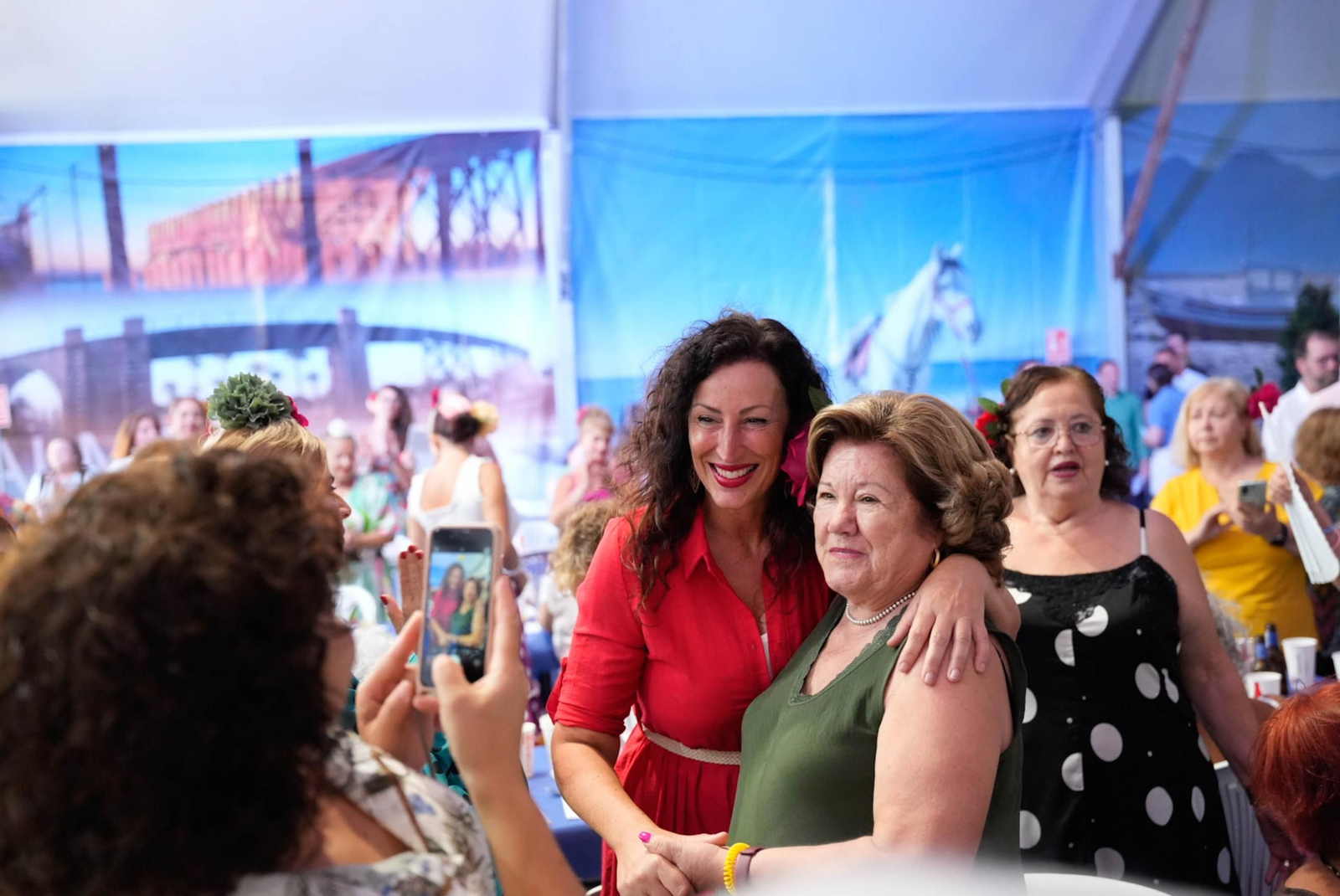 Las fotos de la comida de homenaje a la mujer en la Feria de Almería