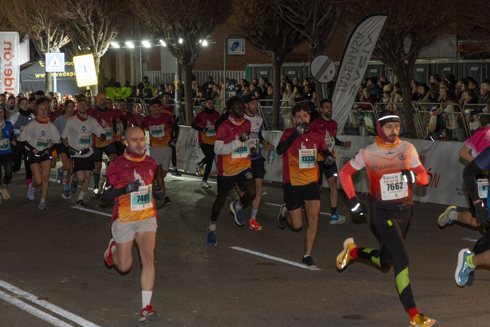 Encuéntrate en la salida de la Carrera de San Antón 2026, en imágenes (2)