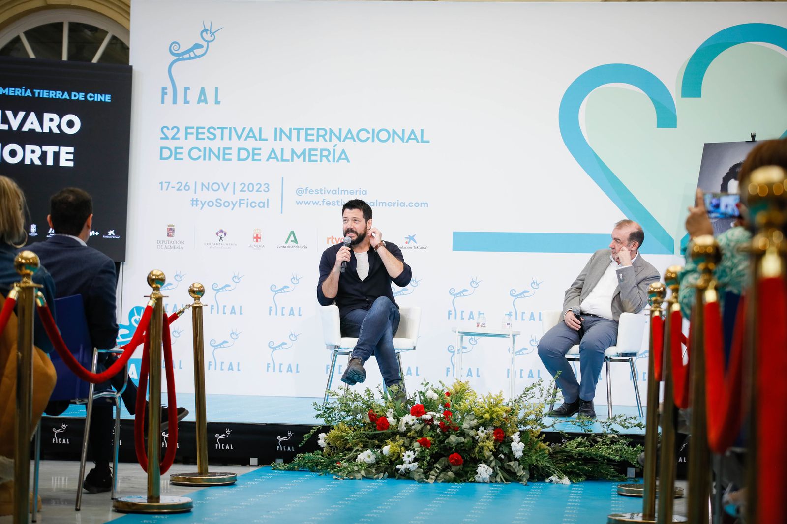 Imágenes en el paseo de la fama de Álvaro Morte