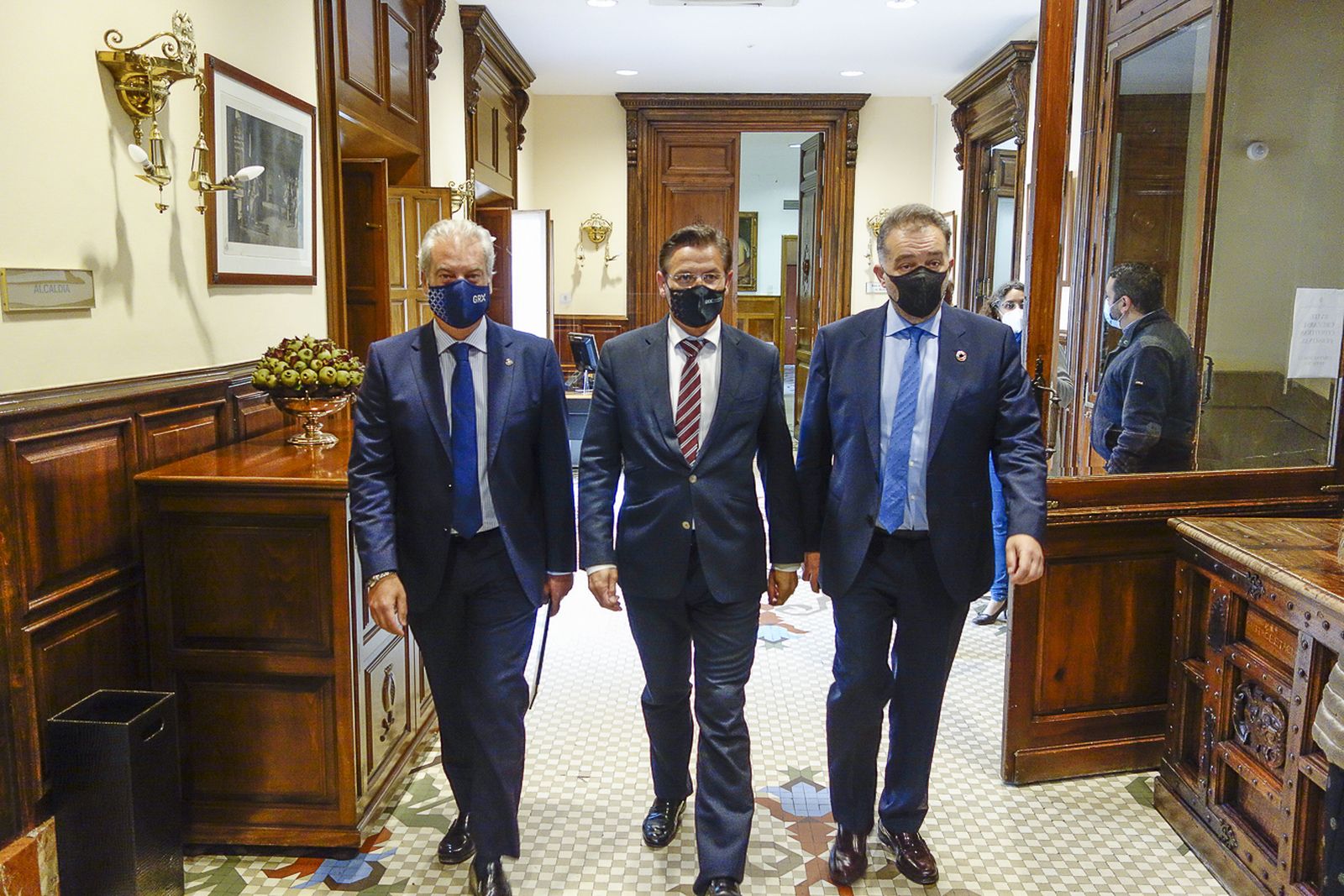 Emasagra garantiza el agua a 4.000 familias vulnerables de Granada