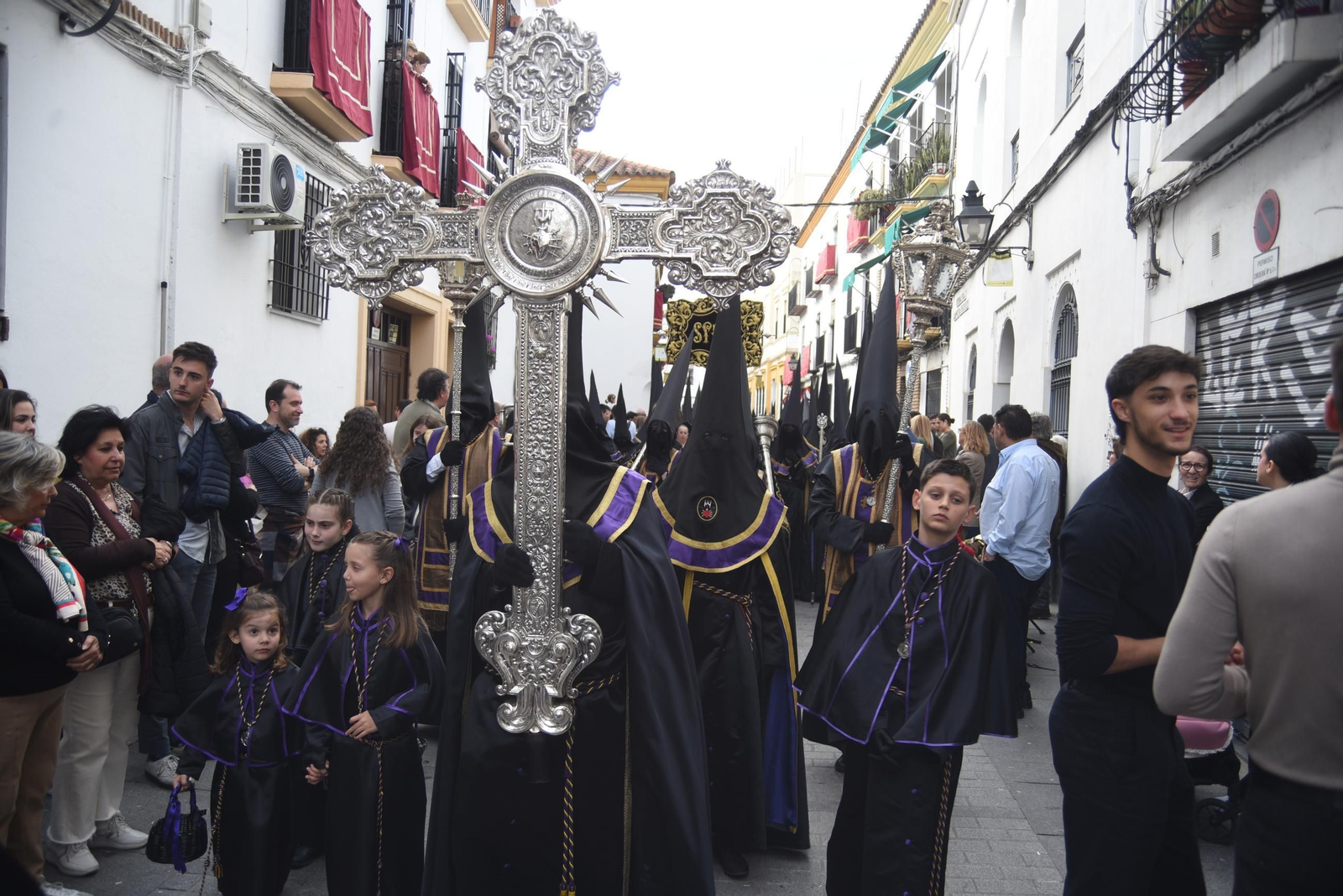 La procesión de las Angustias en este Jueves Santo de Córdoba, en imágenes
