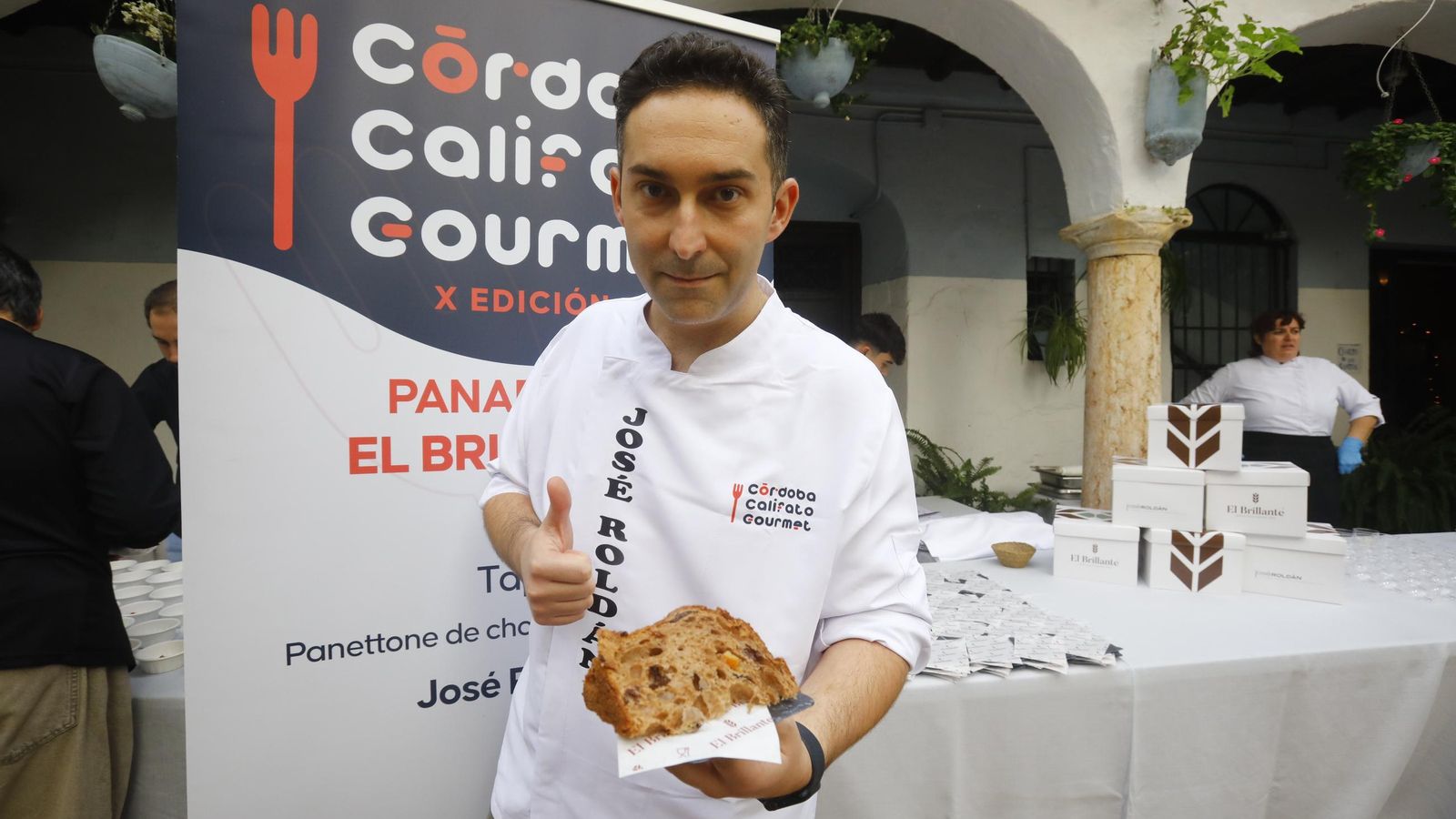 José Roldán y su panettone de chocolate y naranja