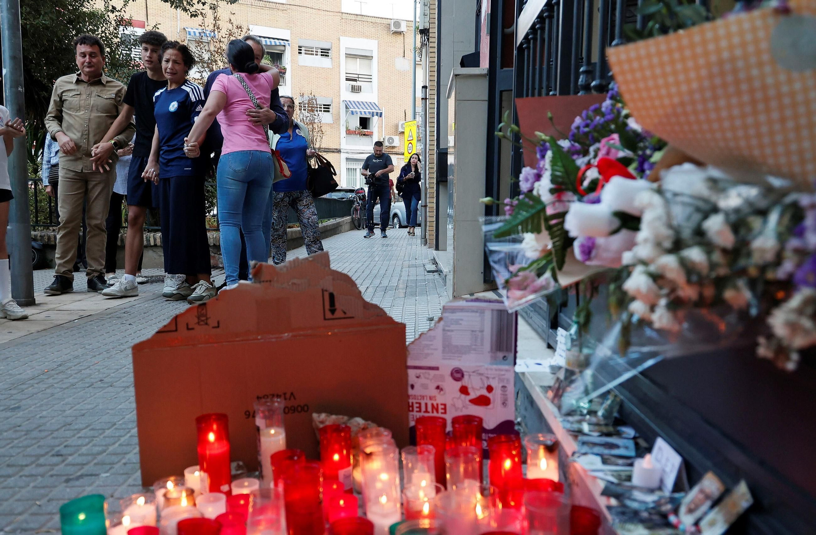 Concentración en memoria de Sandra Peña en Sevilla.