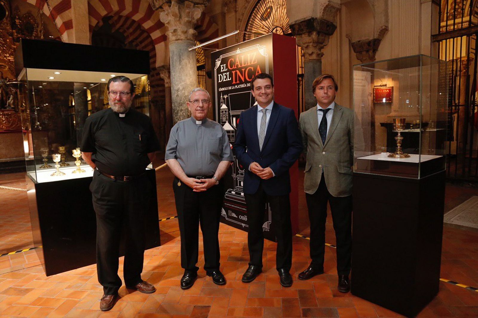 Bellido y Repullo, durante su visita a la exposición.