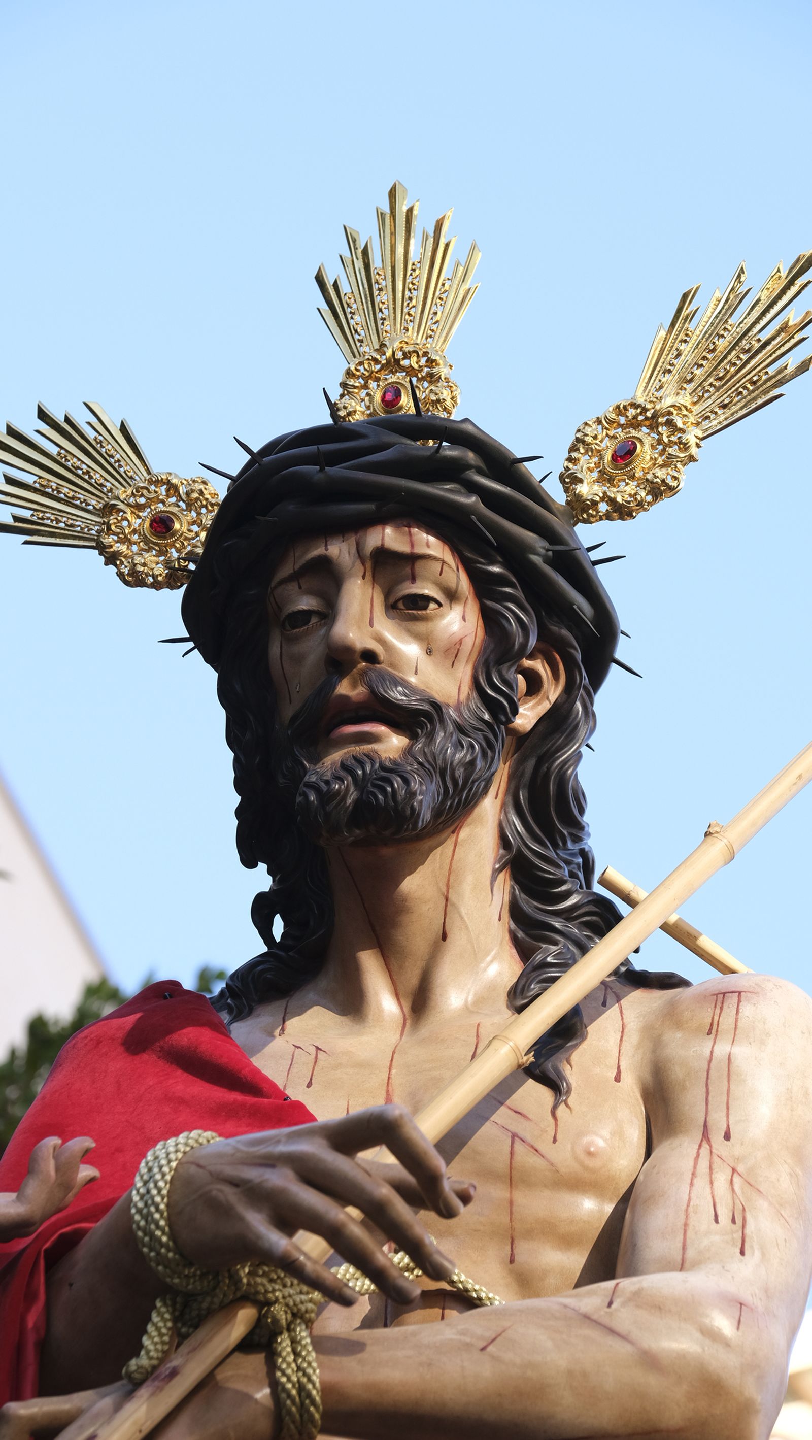 Fotogalería de la procesión de Coronación. Semana Santa Almería 2022.