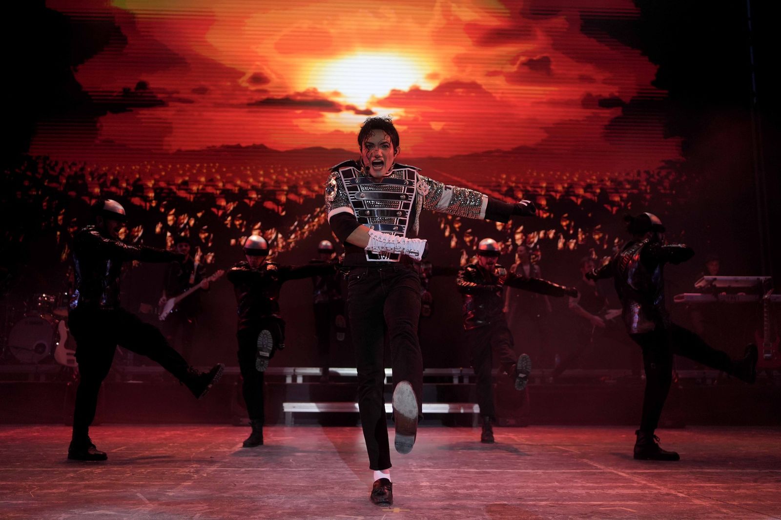 El espectáculo 'This is Michael, en el Teatro de la Axerquía, en imágenes