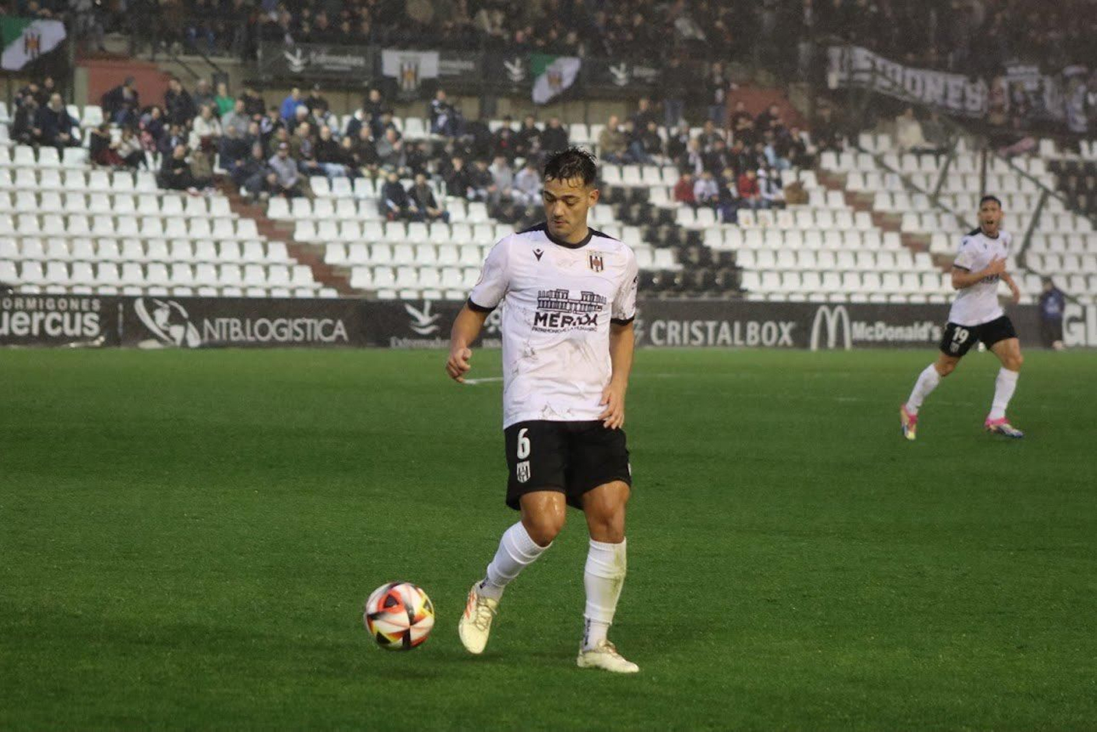 Ismael Gutiérrez, en un partido del pasado curso con la AD Mérida.