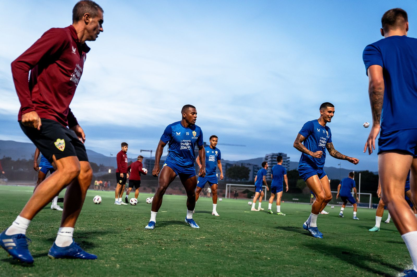 Akieme se fue tocado de la sesión del lunes