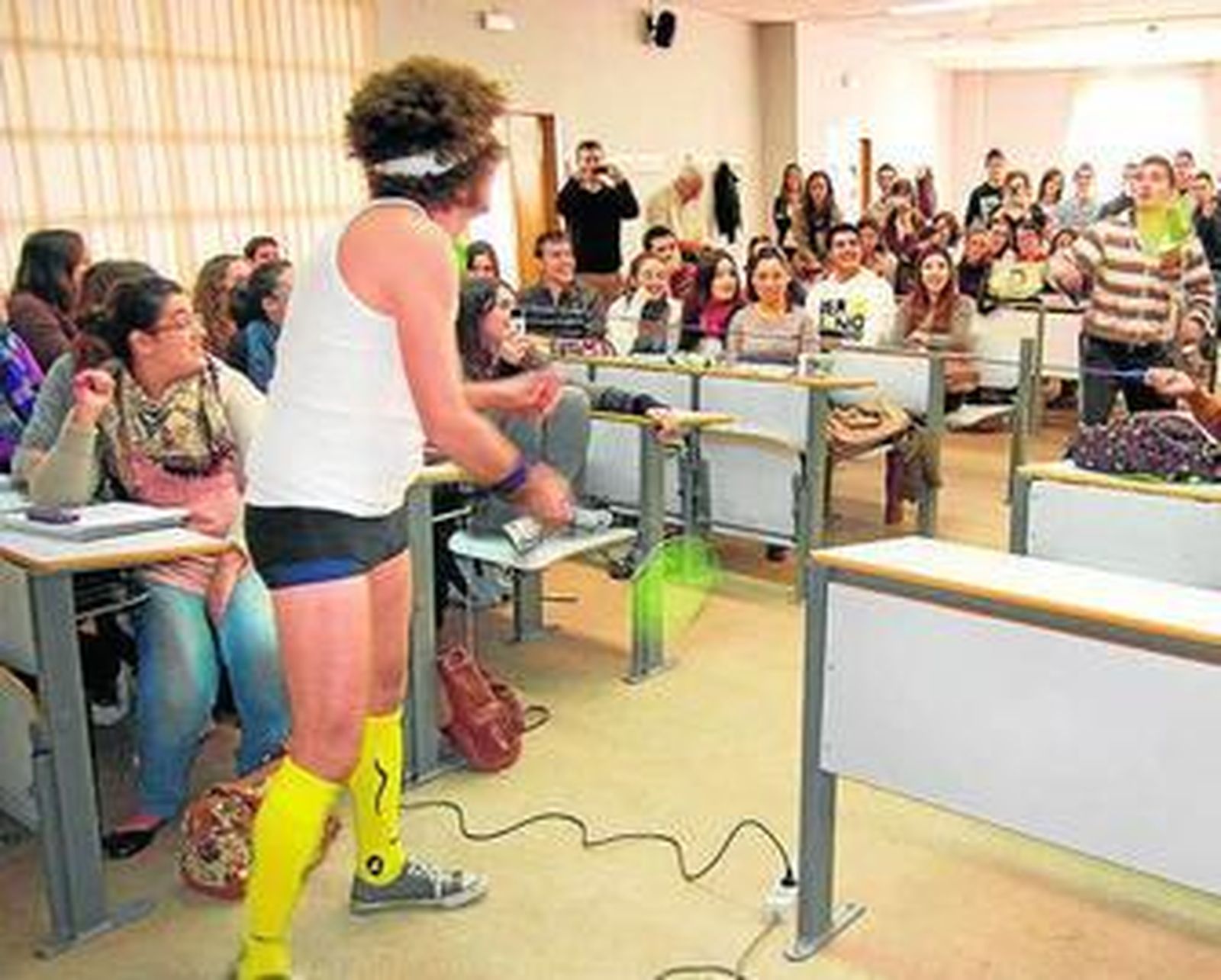 Clases de economía local y global