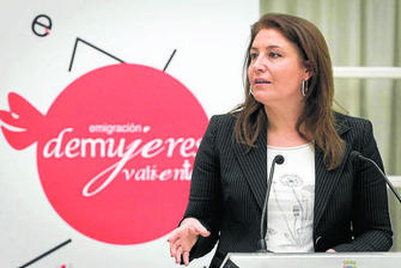 La delegada del Gobierno, Carmen Crespo, ayer en la Diputación de Almería.