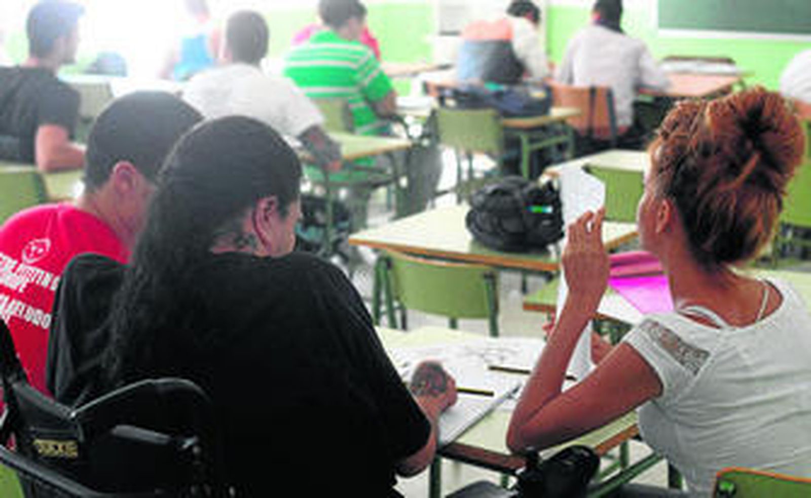 Alumnos del IPEP durante una clase presencial en una de las aulas del centro de Puntales.