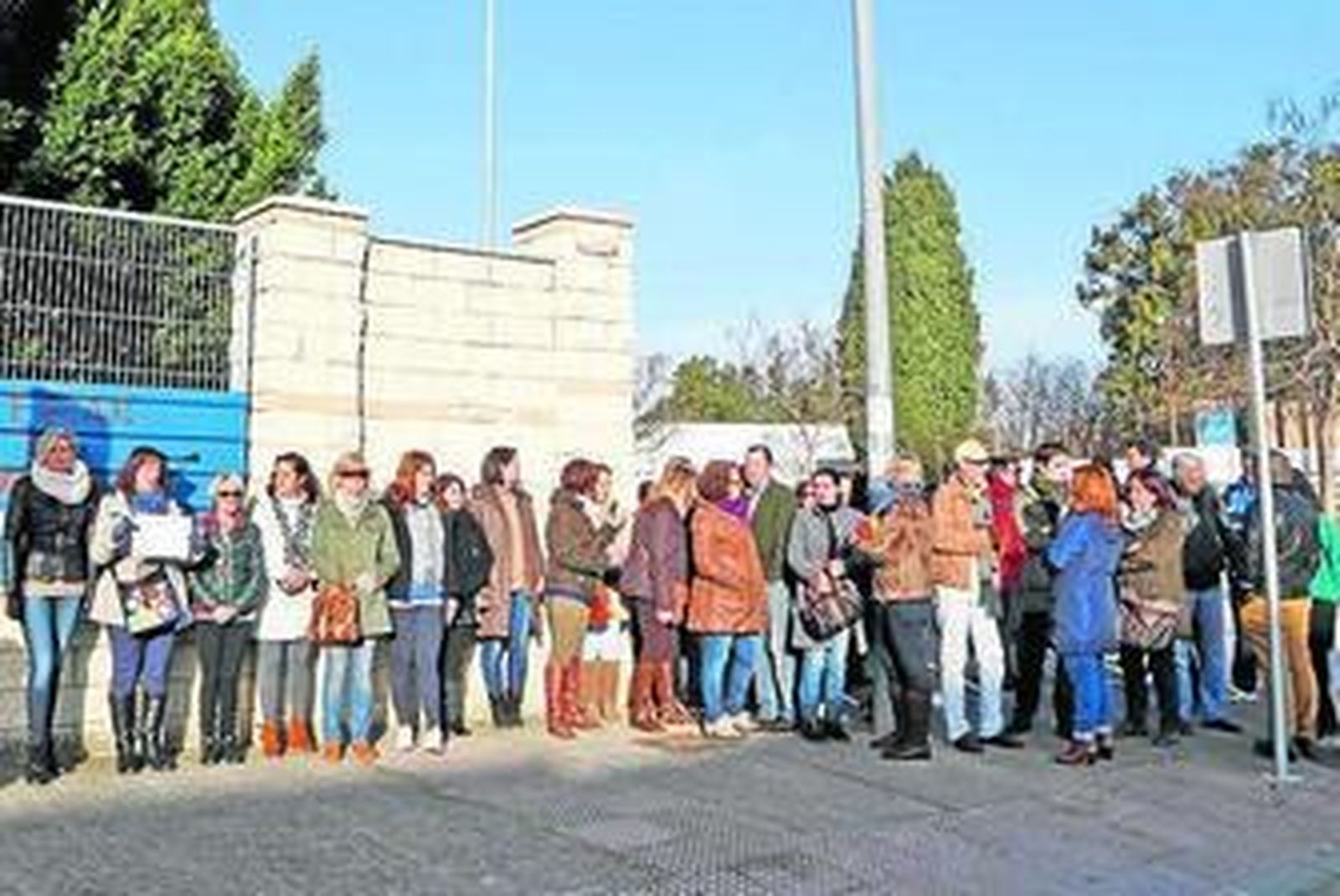 Concentración de la Ampa, el pasado 11 de febrero, en el instituto.