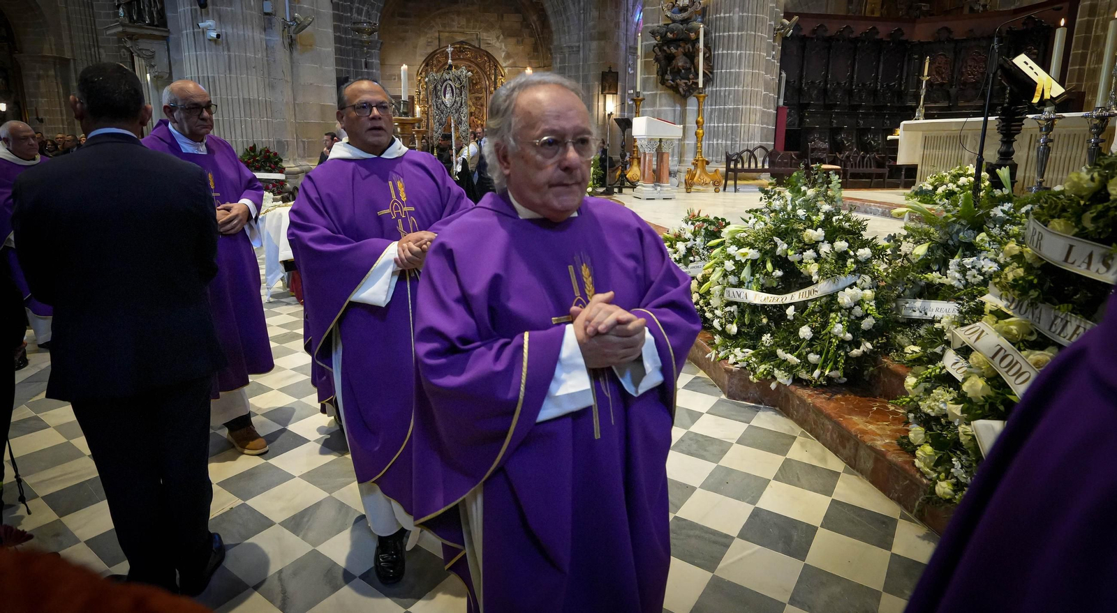 Imágenes del funeral de Álvaro Domecq en la catedral de Jerez