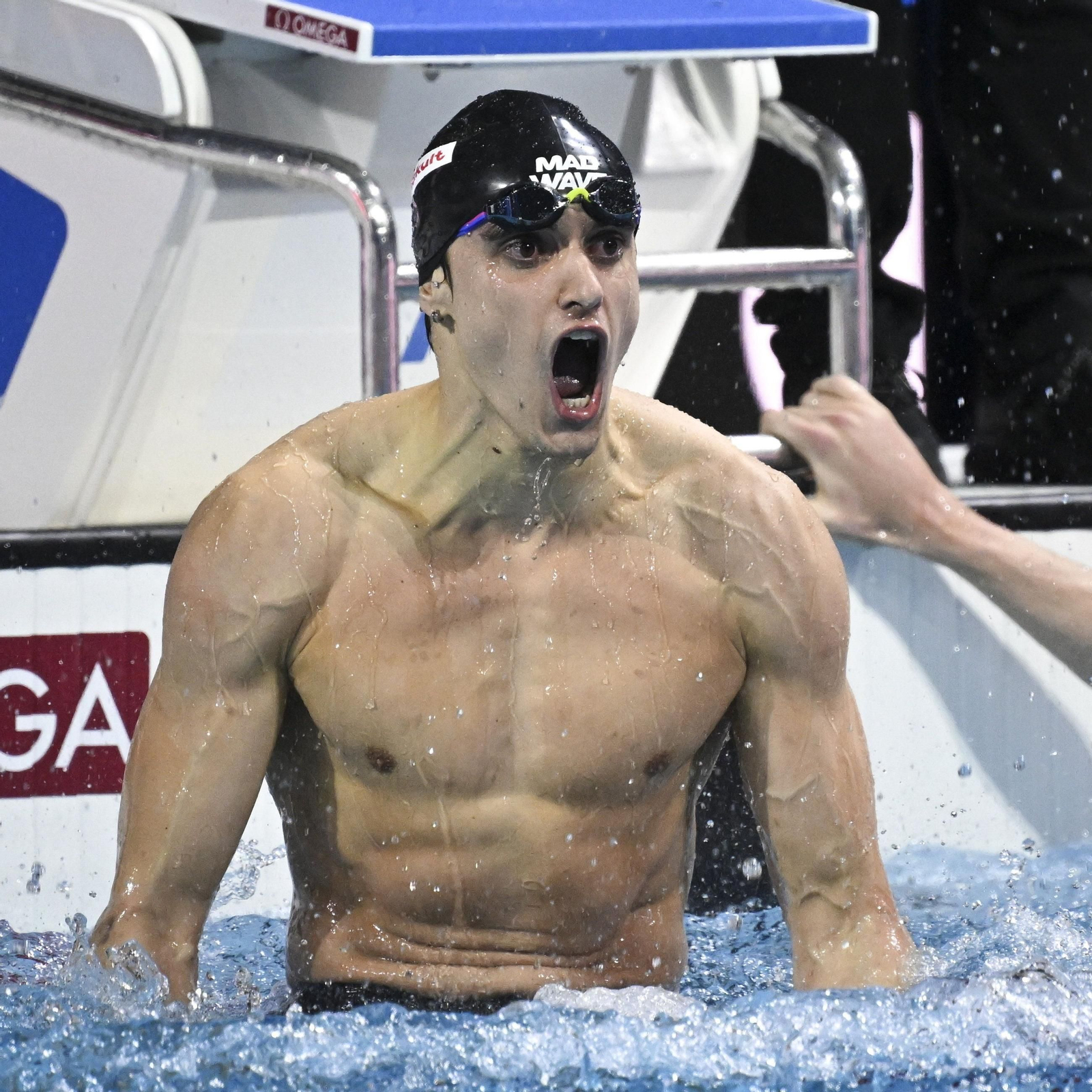 Carles Coll reacciona con euforia a su título mundial. Carles Coll reacciona con euforia a su título mundial.