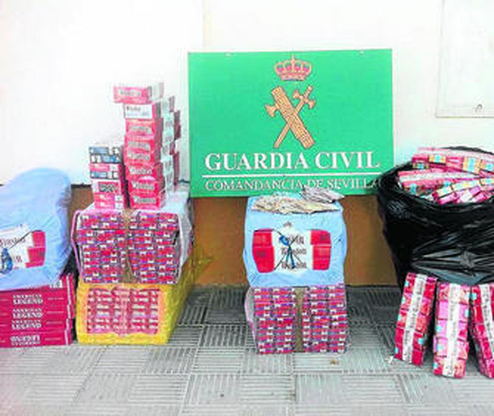 Una parte del tabaco incautado por la Guardia Civil.