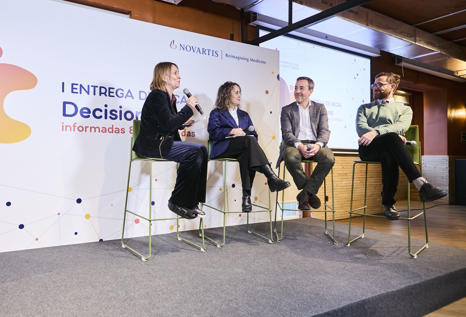 Participantes de una de las mesas de la jornada celebrada en Madrid.
