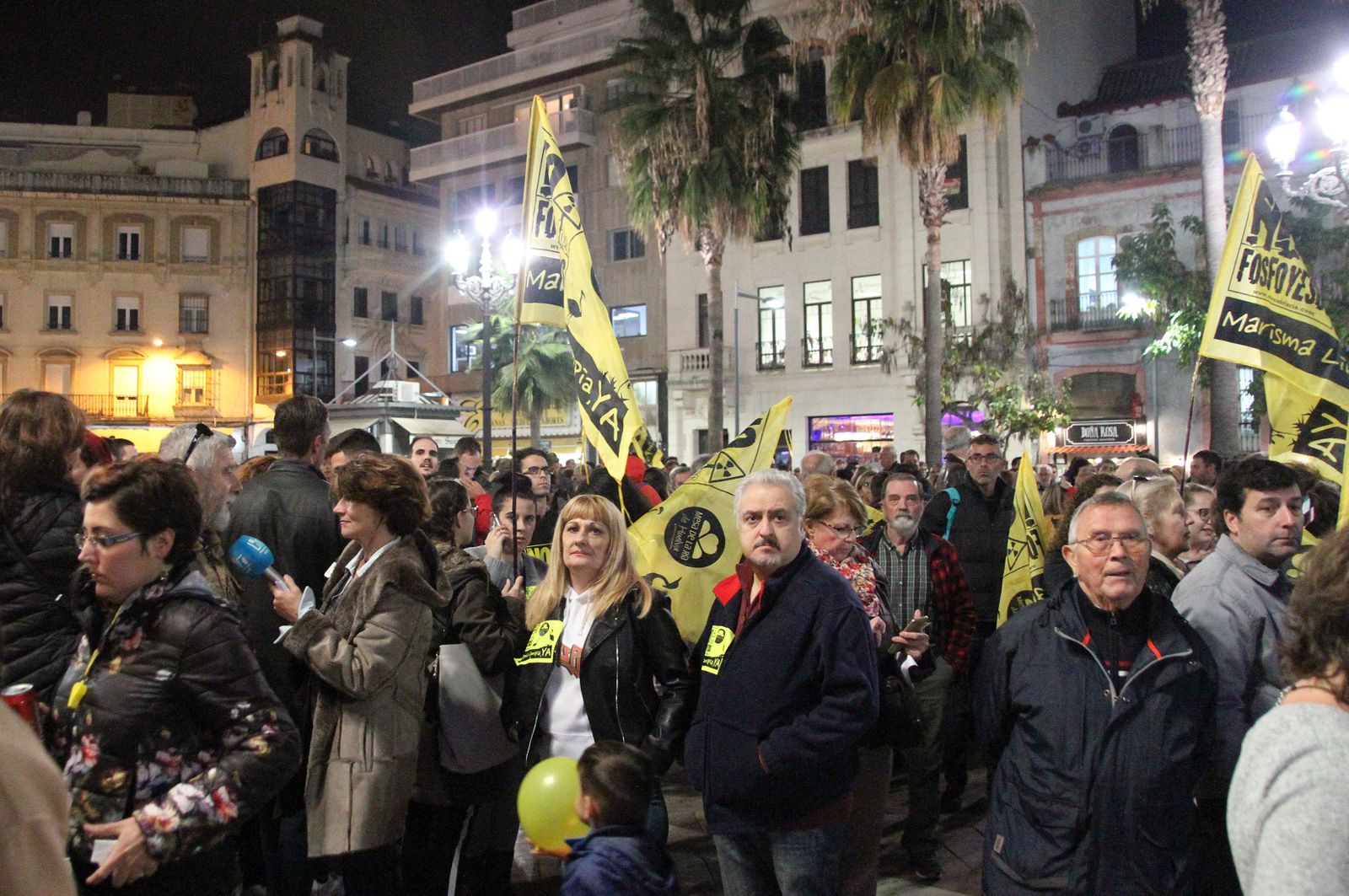 Imágenes de la manifestación contra los Fosfoyesos