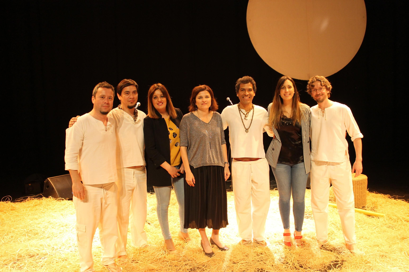 Más de 1.000 escolares asisten en Huércal-Overa al espectáculo '¡Sakapatú!'