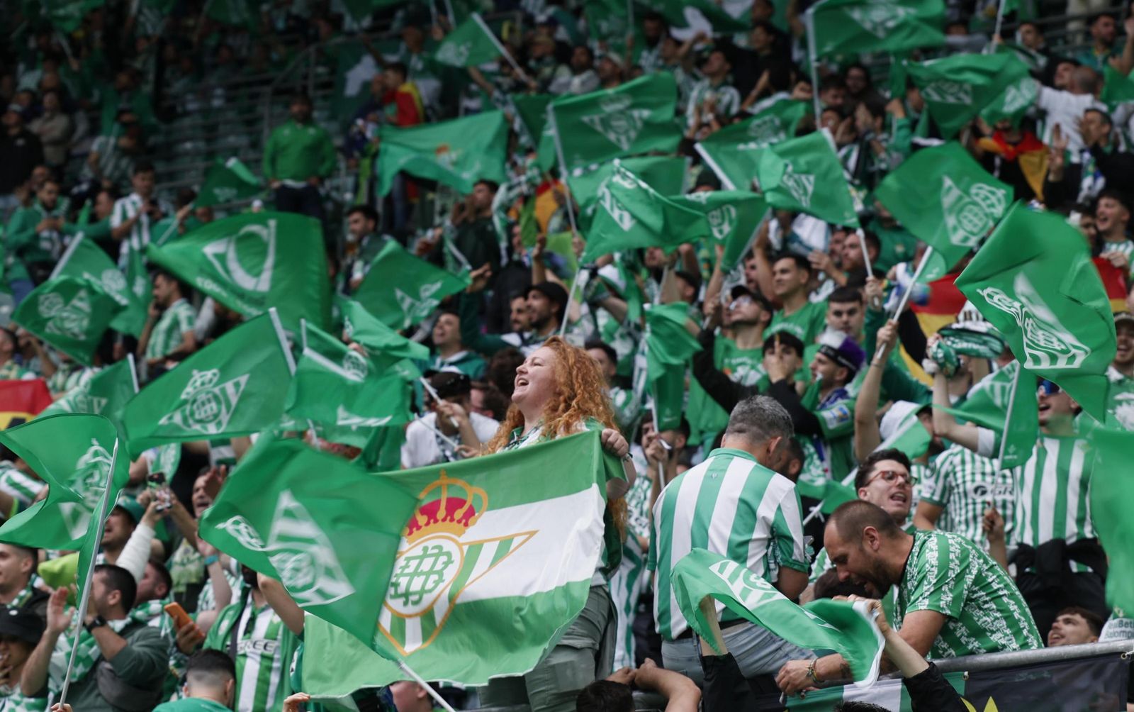 La afición del Betis en la final de la Conference League