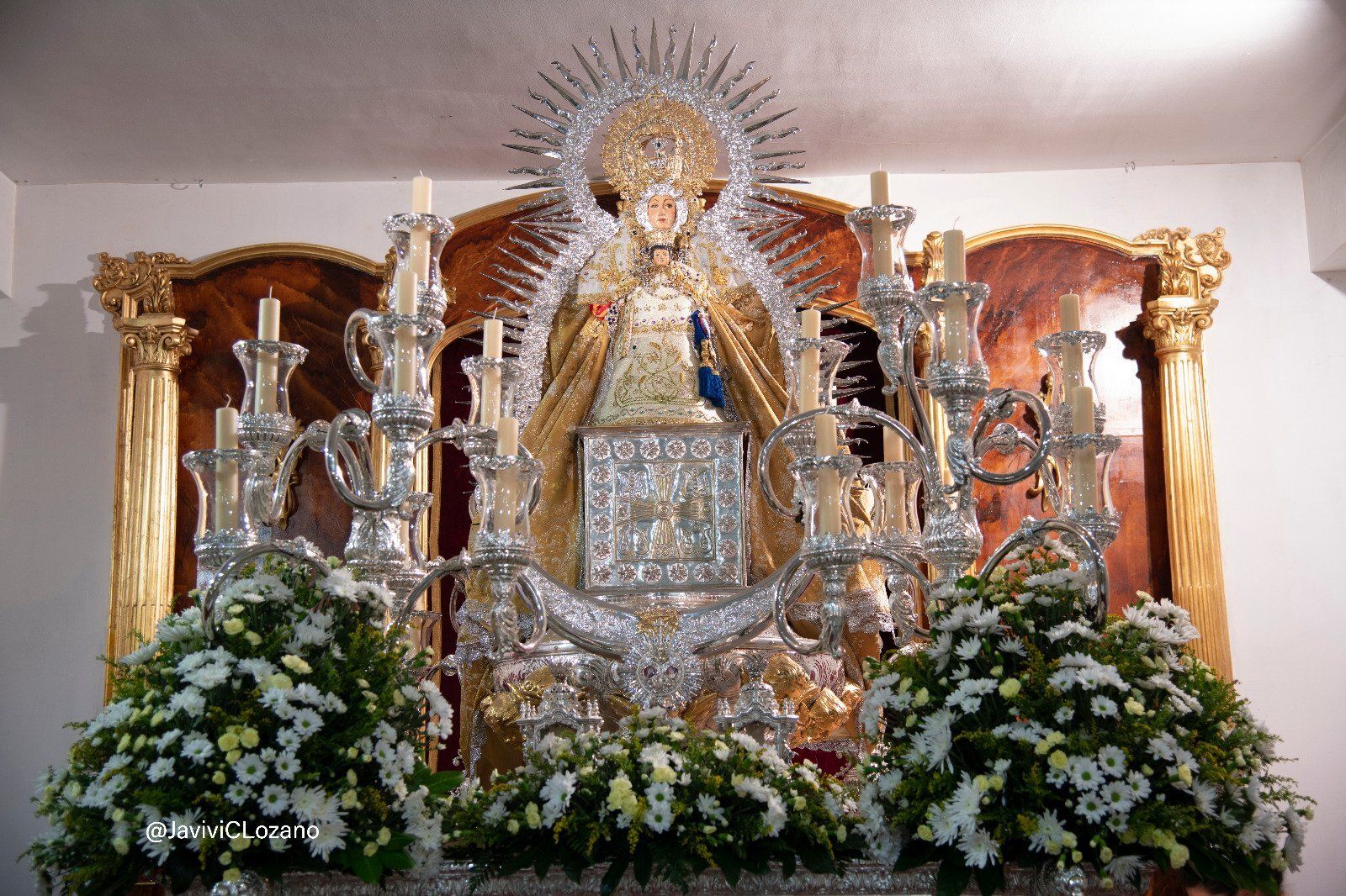 Nuestra Señora del Juncal en su paso