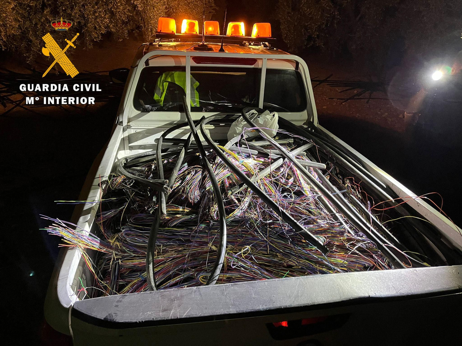 Cable de cobre recuperado por la Guardia Civil.