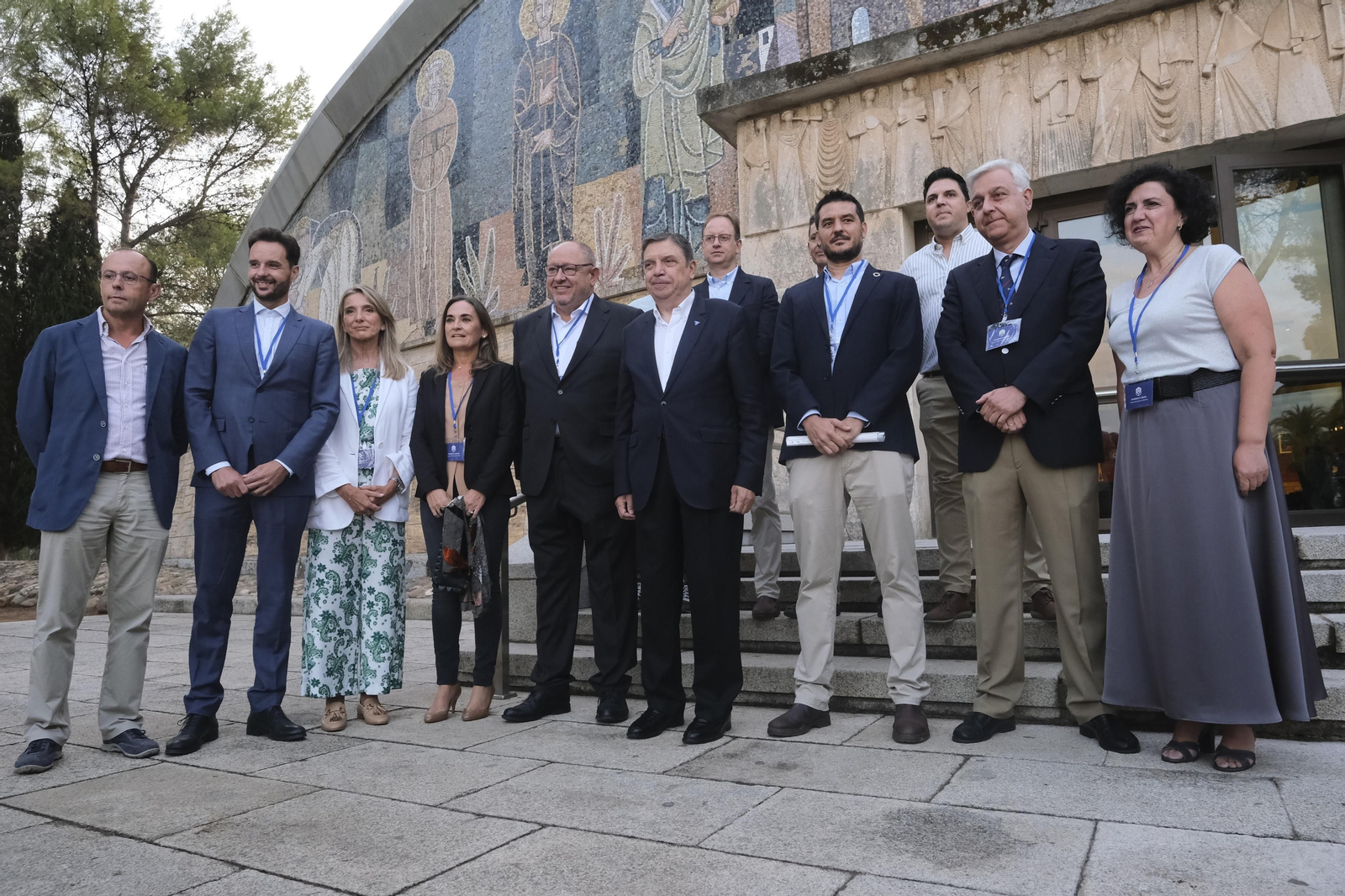 La visita de los ministros de la UE a la finca experimental de Rabanales en Córdoba, en fotografías