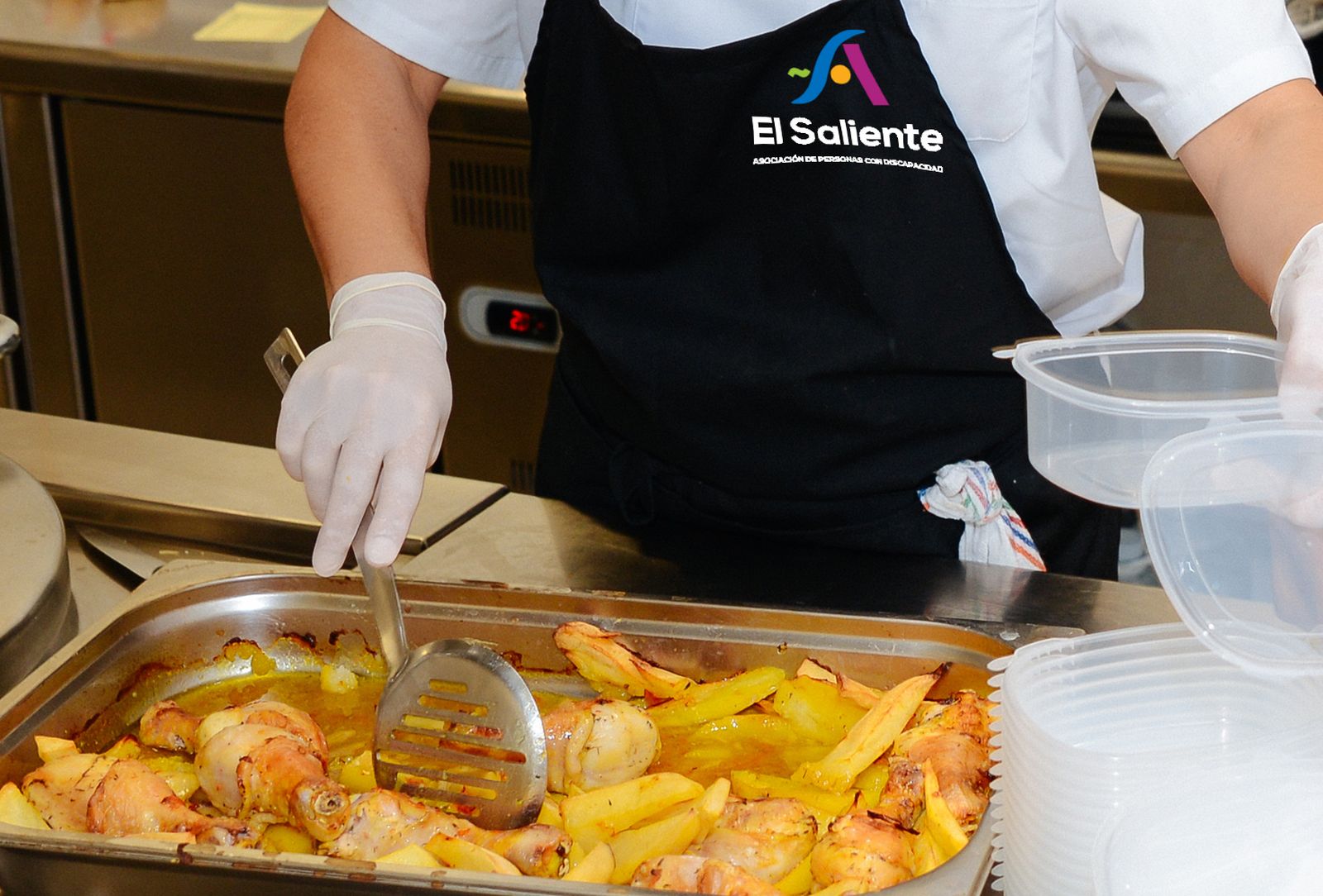 El Saliente refuerza sus servicios.