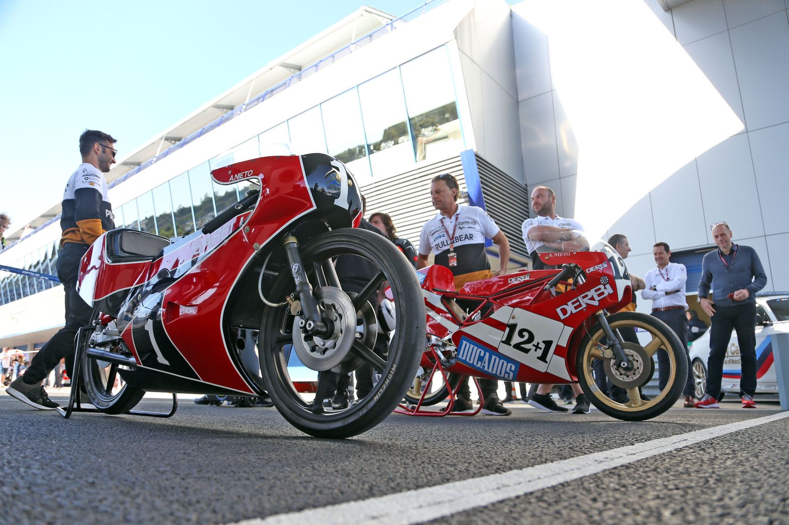 Las imágenes del homenaje a Ángel Nieto en el GP de España