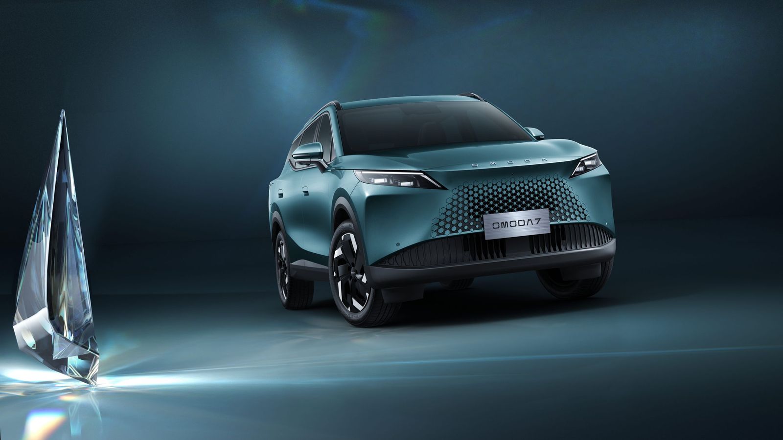 Omoda 7 SHS, un SUV PHEV de 279 CV que se estrena con un precio de 32.990 euros