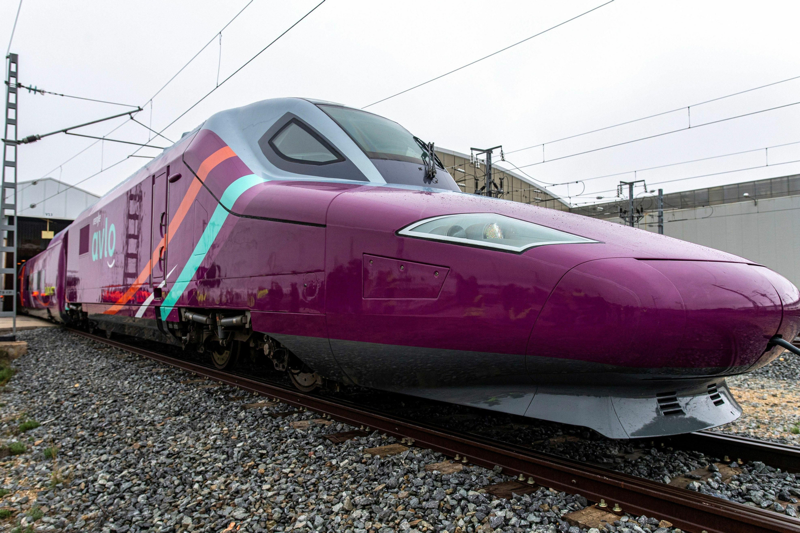 Fotos de la presentación del AVE 'Low Cost' de Renfe: Avlo