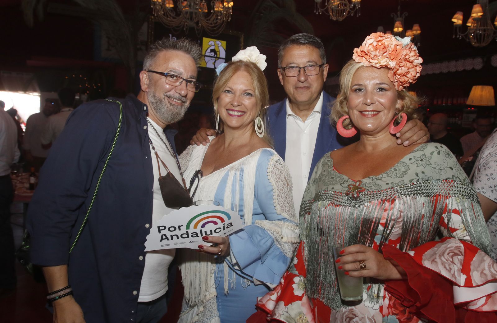 Las recepciones se hacen sitio en el lunes de la Feria de Córdoba, en imágenes