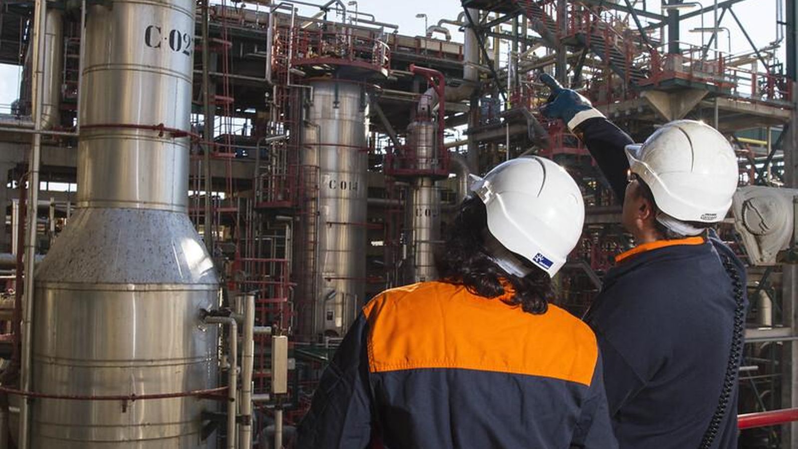 El año que viene, Repsol empezará a producir también biocombustibles no sólo en Cartagena, sino en una instalación dedicada exclusivamente a ellos en Puertollano.