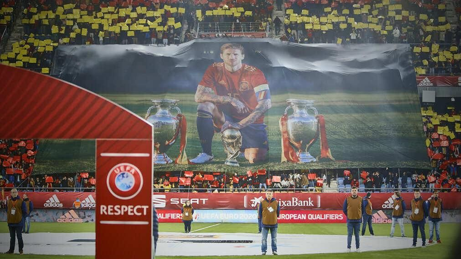 Las imágenes del España-Malta en Cádiz