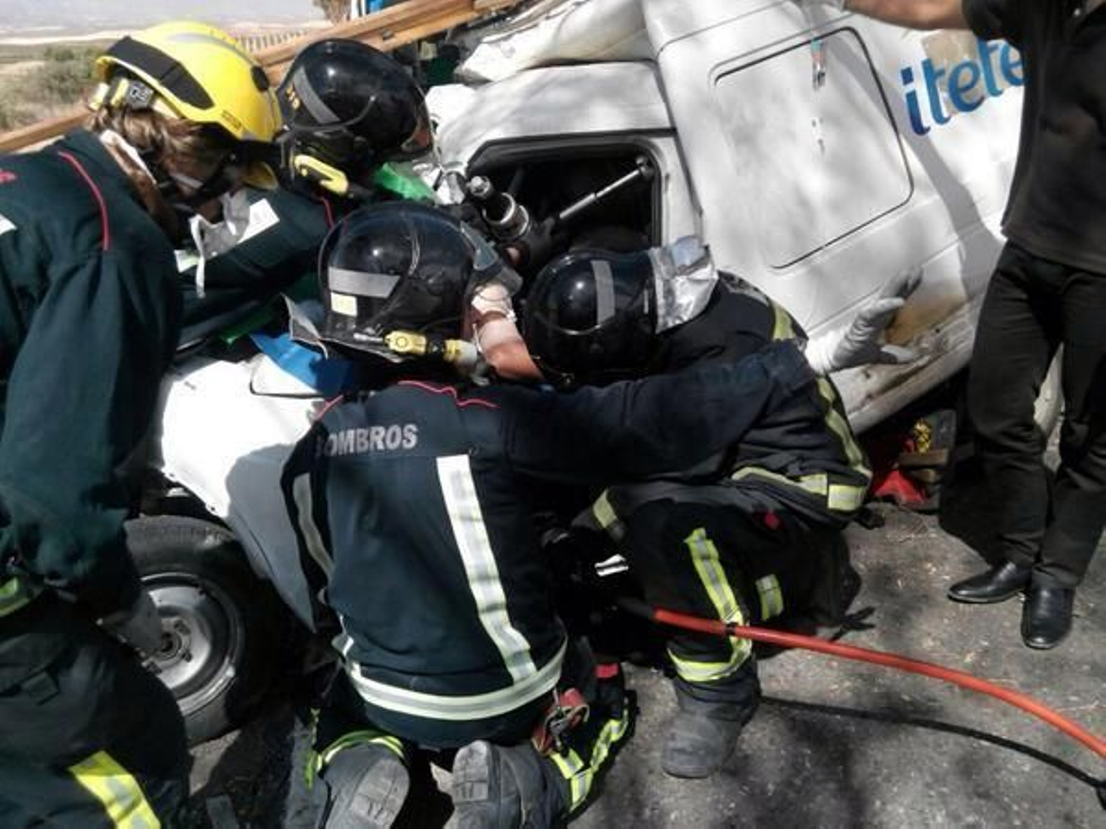 Una de las intervenciones de los bomberos de Almería