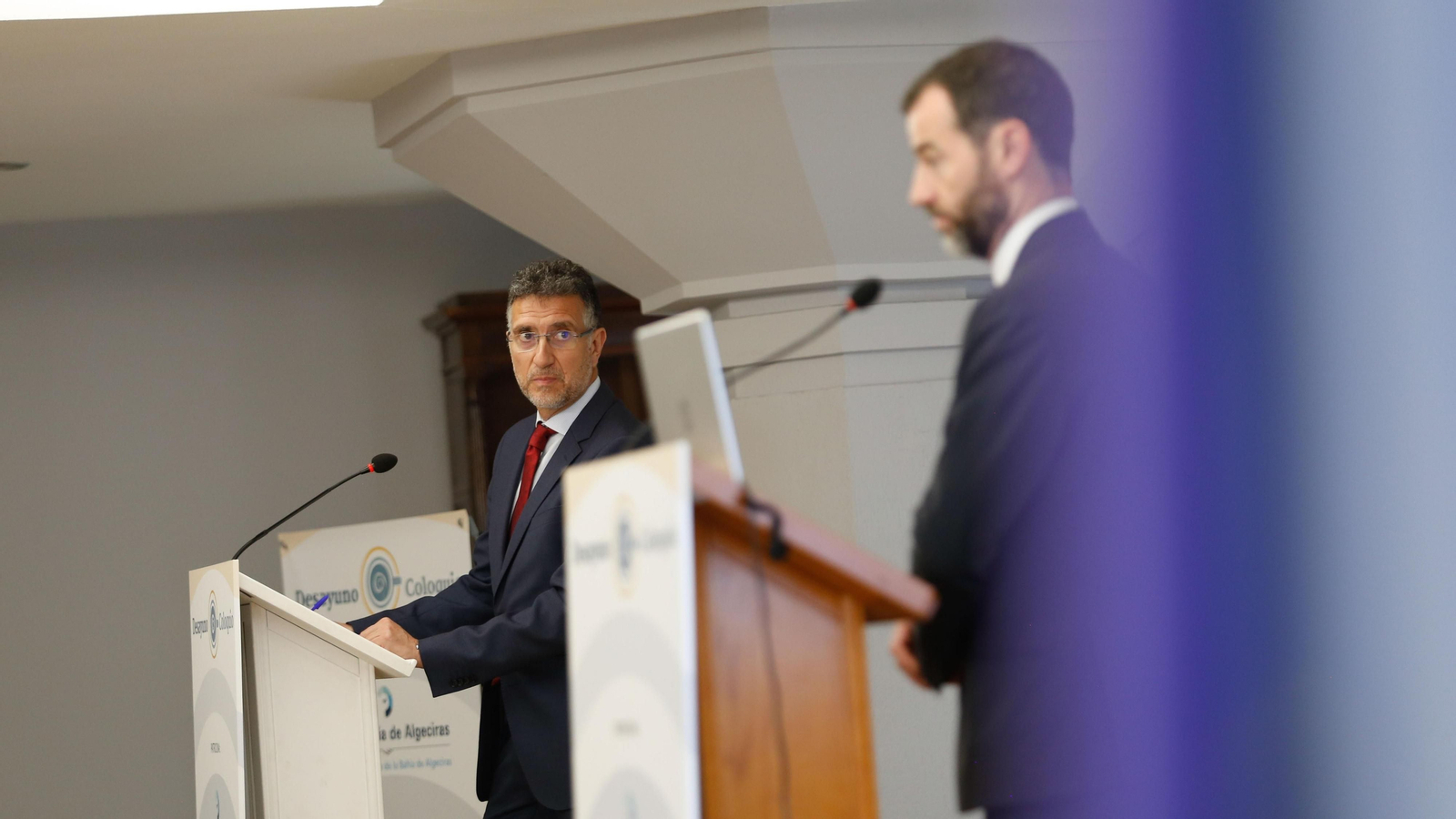 Fotos del Desayuno Coloquio de Europa Sur y el Propeller Club de Algeciras con Benito Núñez Quintanilla