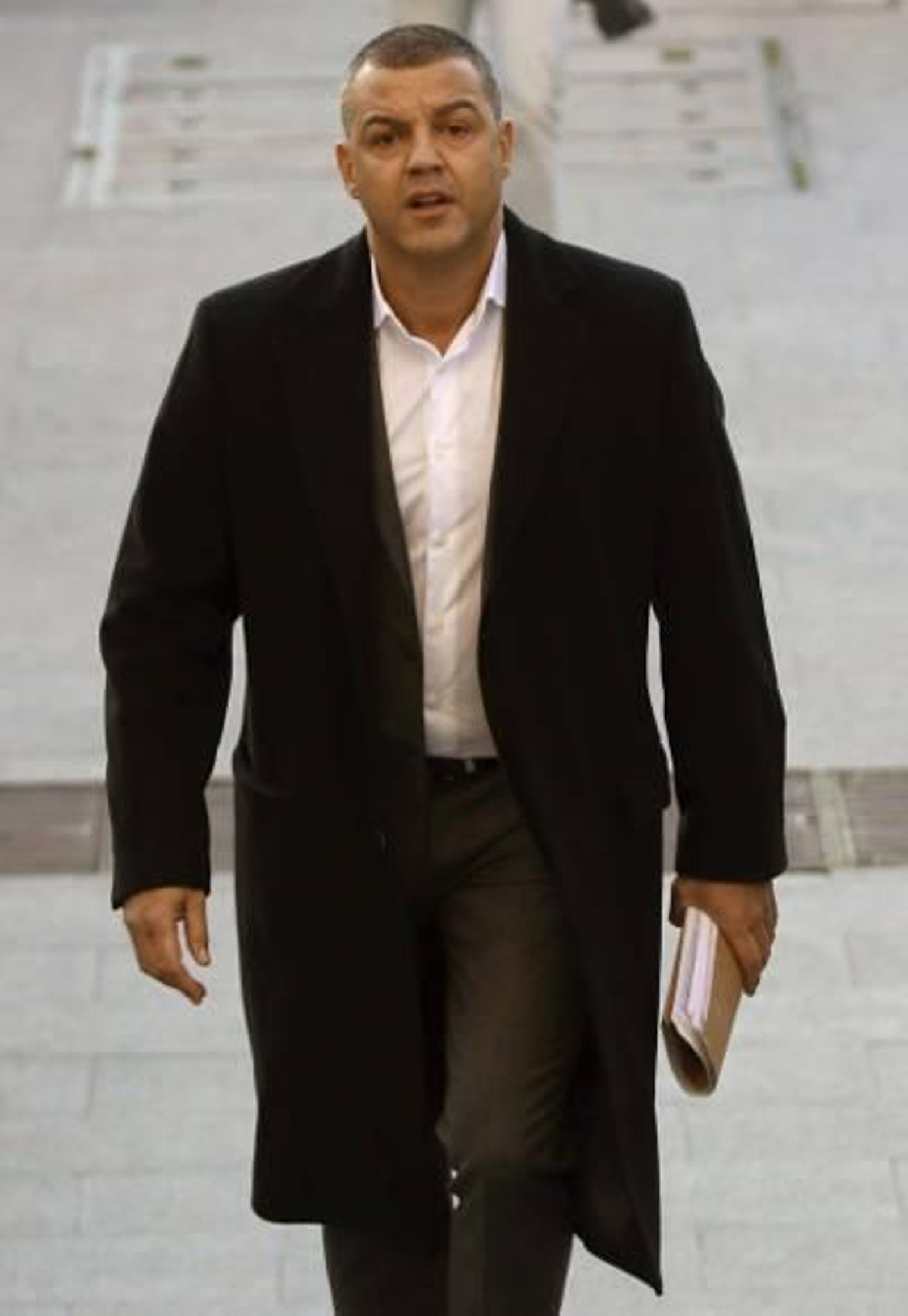 La defensa de Flores pide la nulidad parcial de la instrucción y la investigación de dos ex concejales