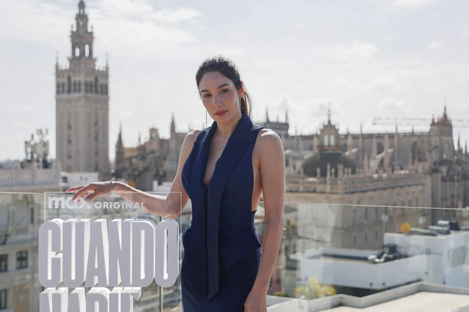 Imágenes de la presentación de la serie 'Cuando nadie nos ve' en Sevilla