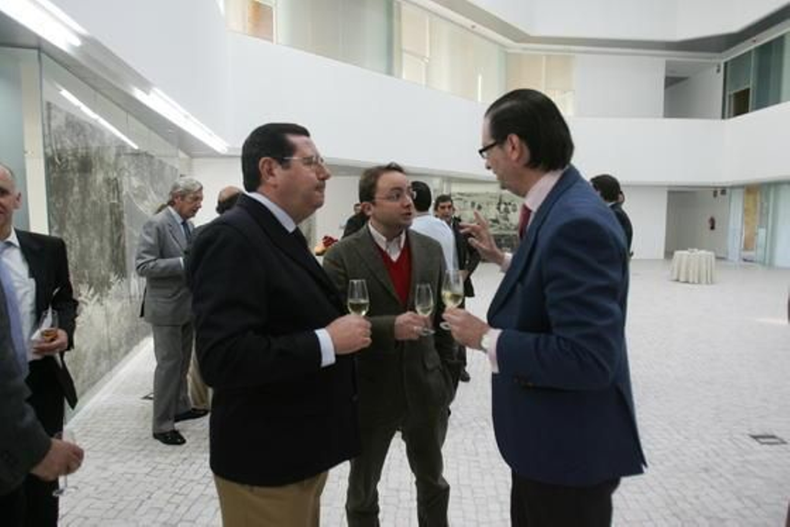 Asaja edita una nueva revista que retrata la historia del recién inaugurado Centro de Innovación y Tecnología Empresarial Agraria

Foto: Pascual