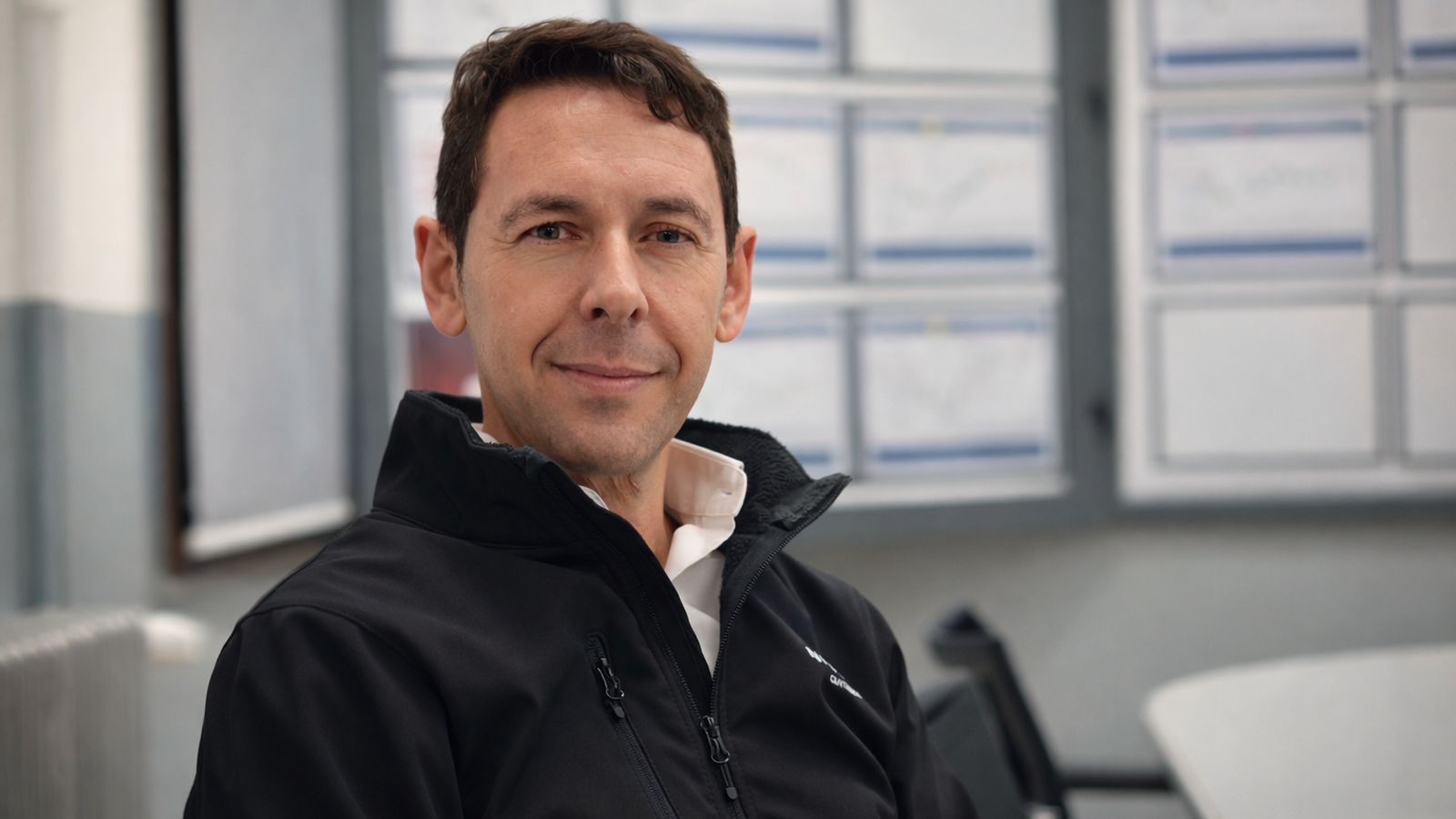 Jorge Alonso lleva más de veinte años en la compañía y cinco al frente de Nissan Cantabria. Siempre ha estado ligado profesionalmente a esa instalación productiva.