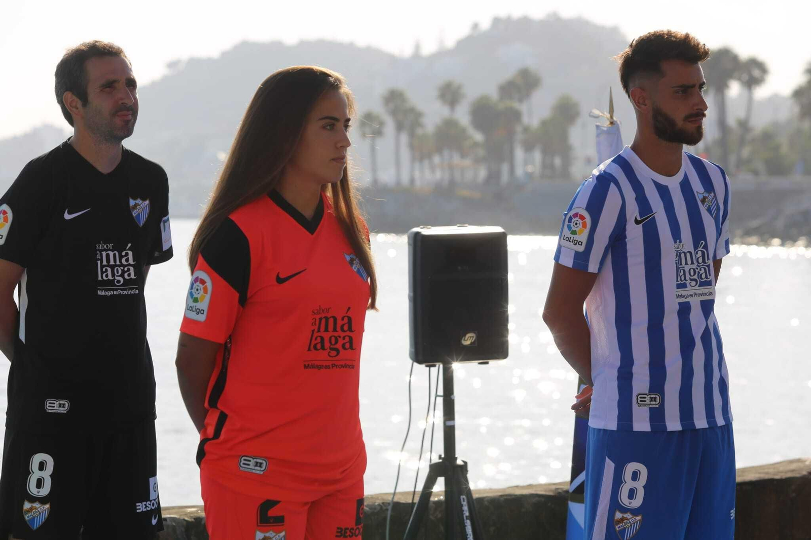 Galería de fotos de las camisetas del Málaga CF 2021/22