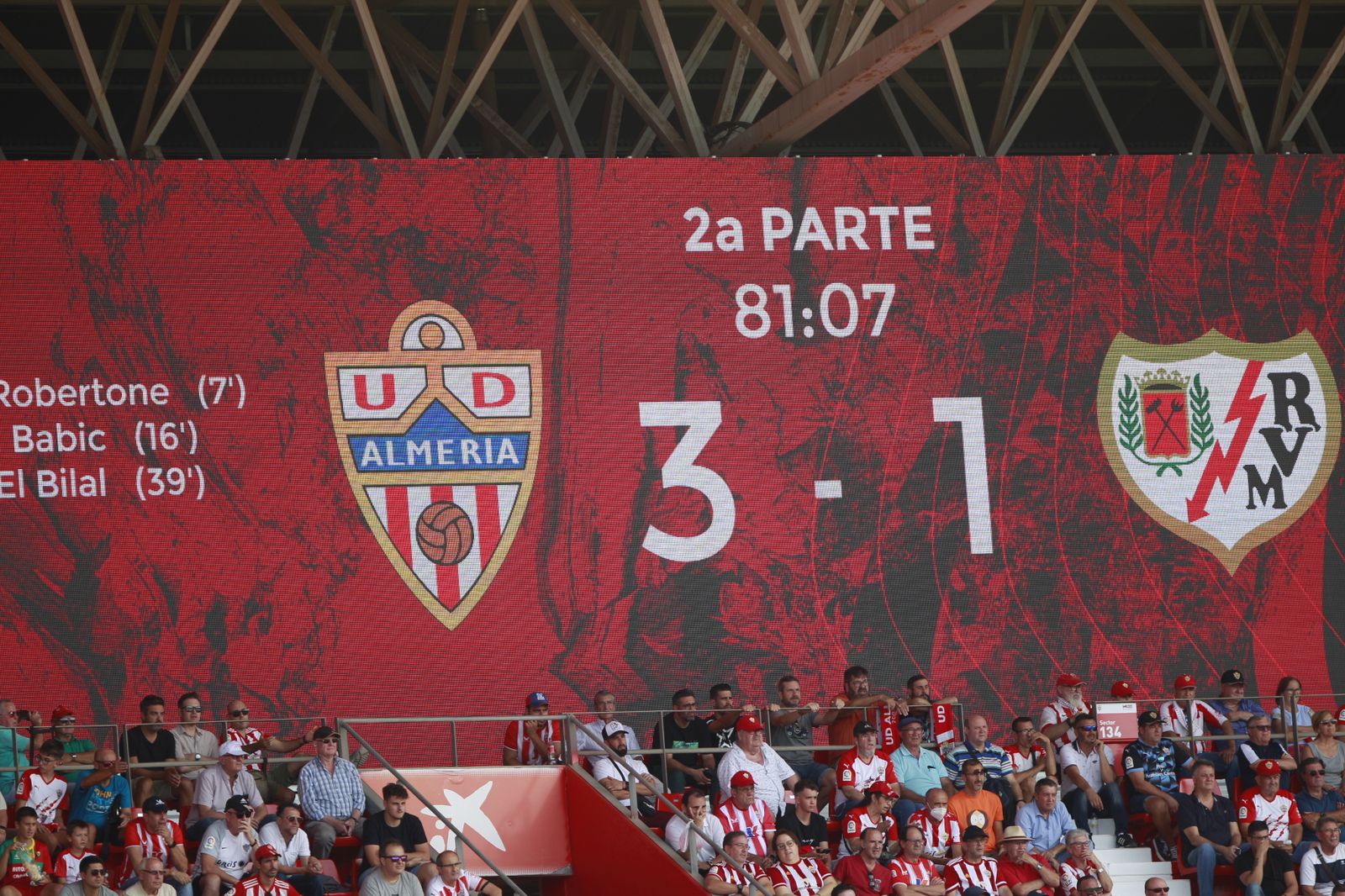 Imágenes de la U.D. Almería-Rayo Vallecano