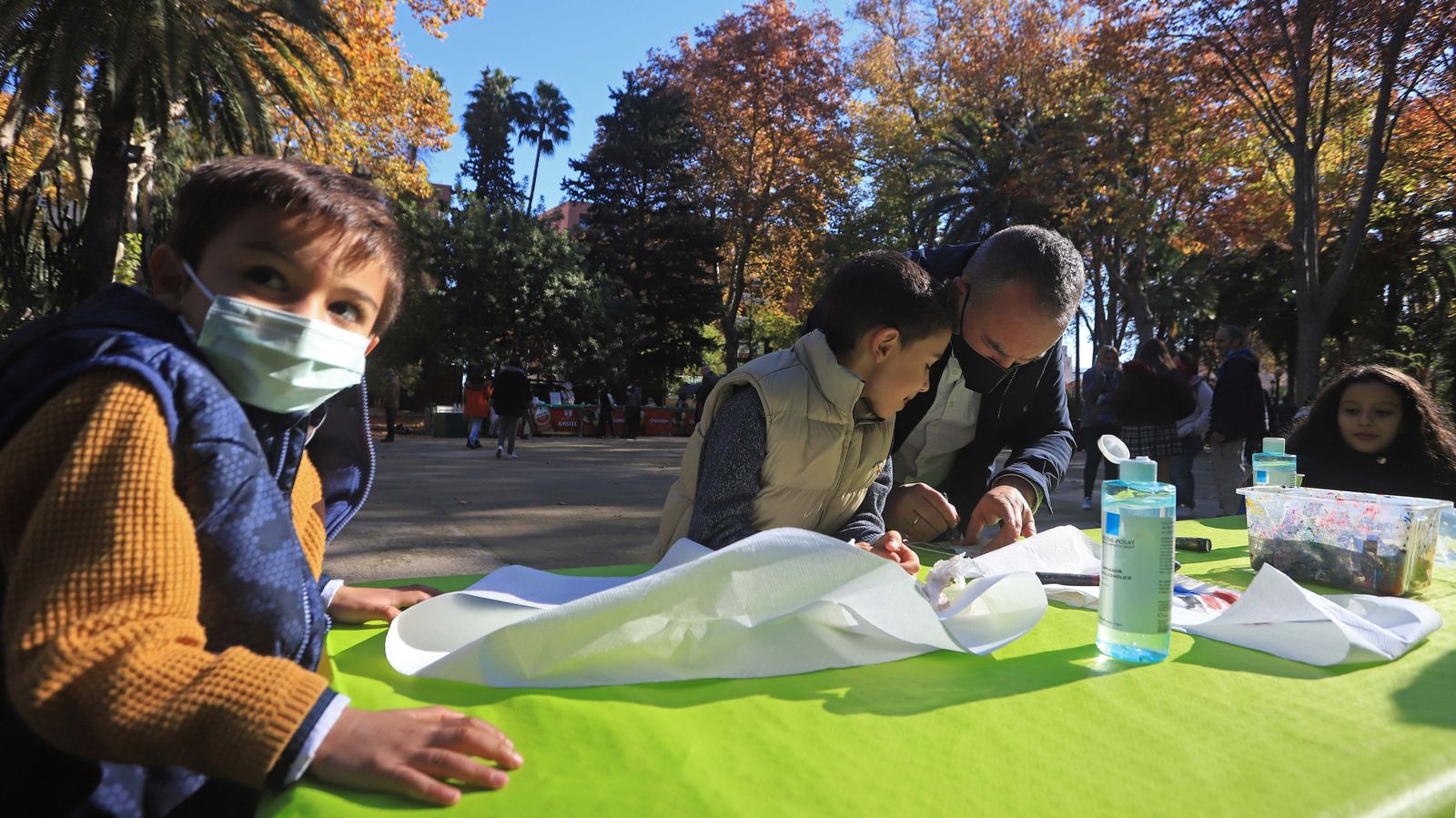 Fotos del II Encuentro del Día Mundial de los Niños y Niñas en Algeciras
